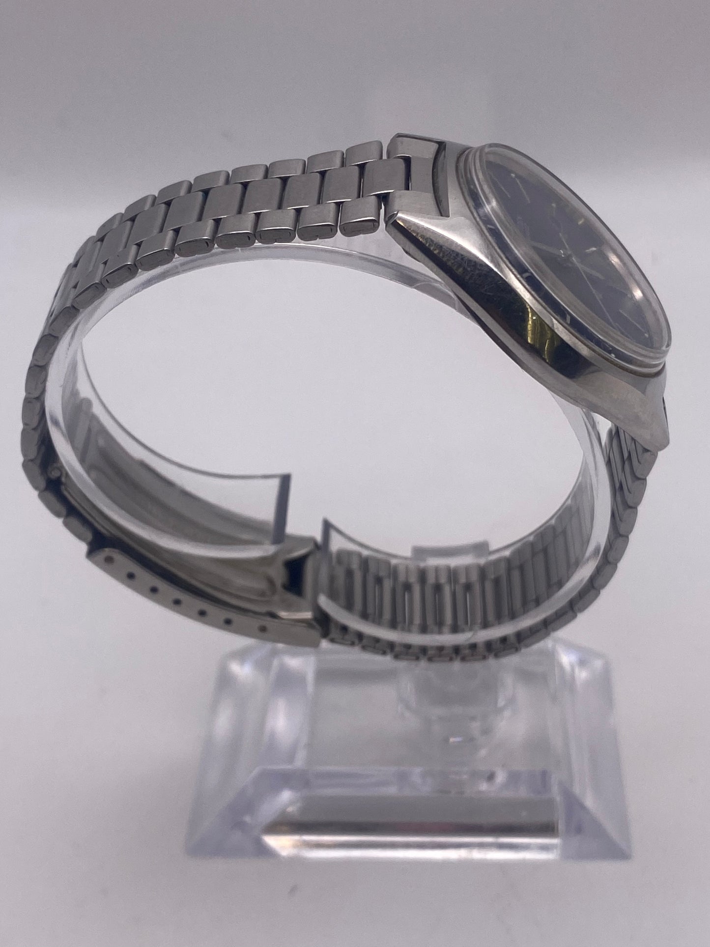 Vintage Citizen Gents Stainless Steel Quartz Black Dial Dress Watch