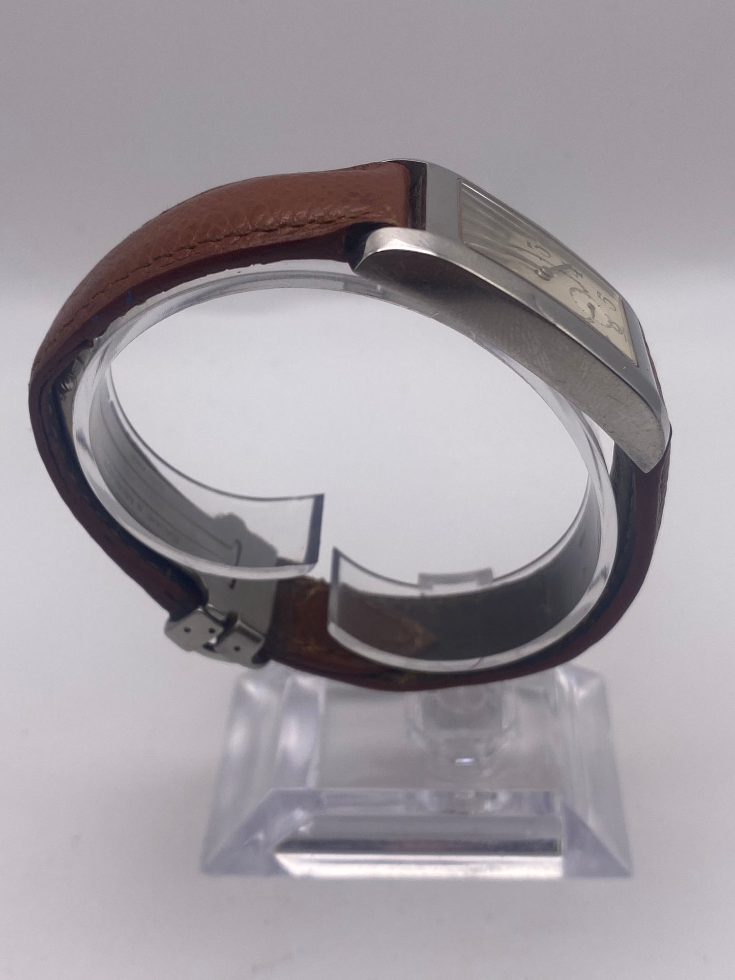 Gents Baume & Mercier Quartz Stainless Steel Quartz Tank Dress Watch