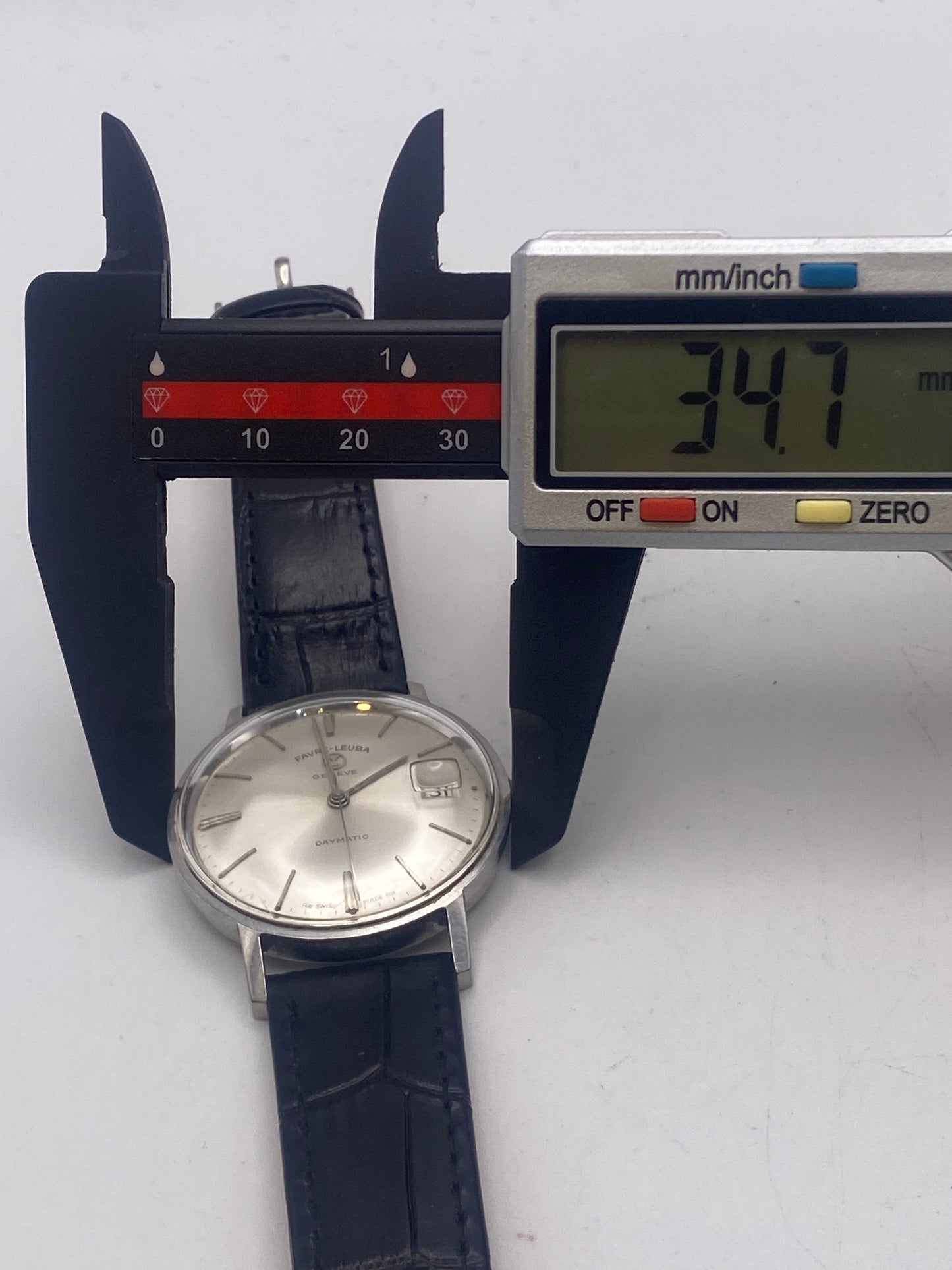 Vintage Favre-Leuba Gents Stainless Steel Automatic Mechanical Dress Watch