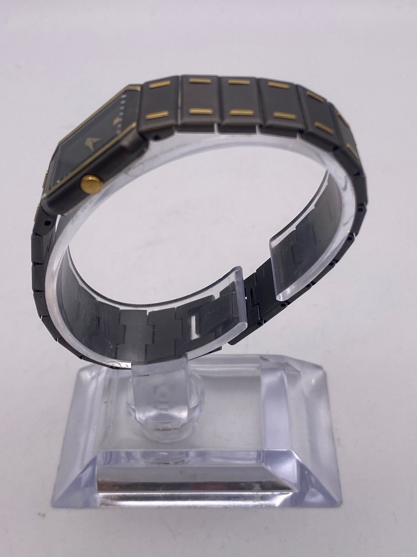 Vintage Seiko Ladies Titanium Dress Watch And Papers