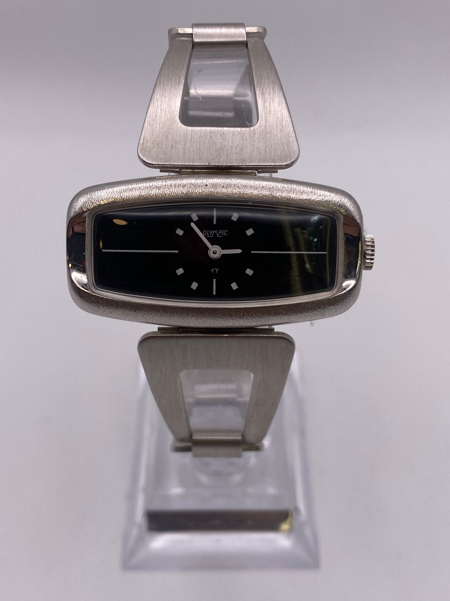 Vintage Olympic Manual Wind Mechanical Dress Watch