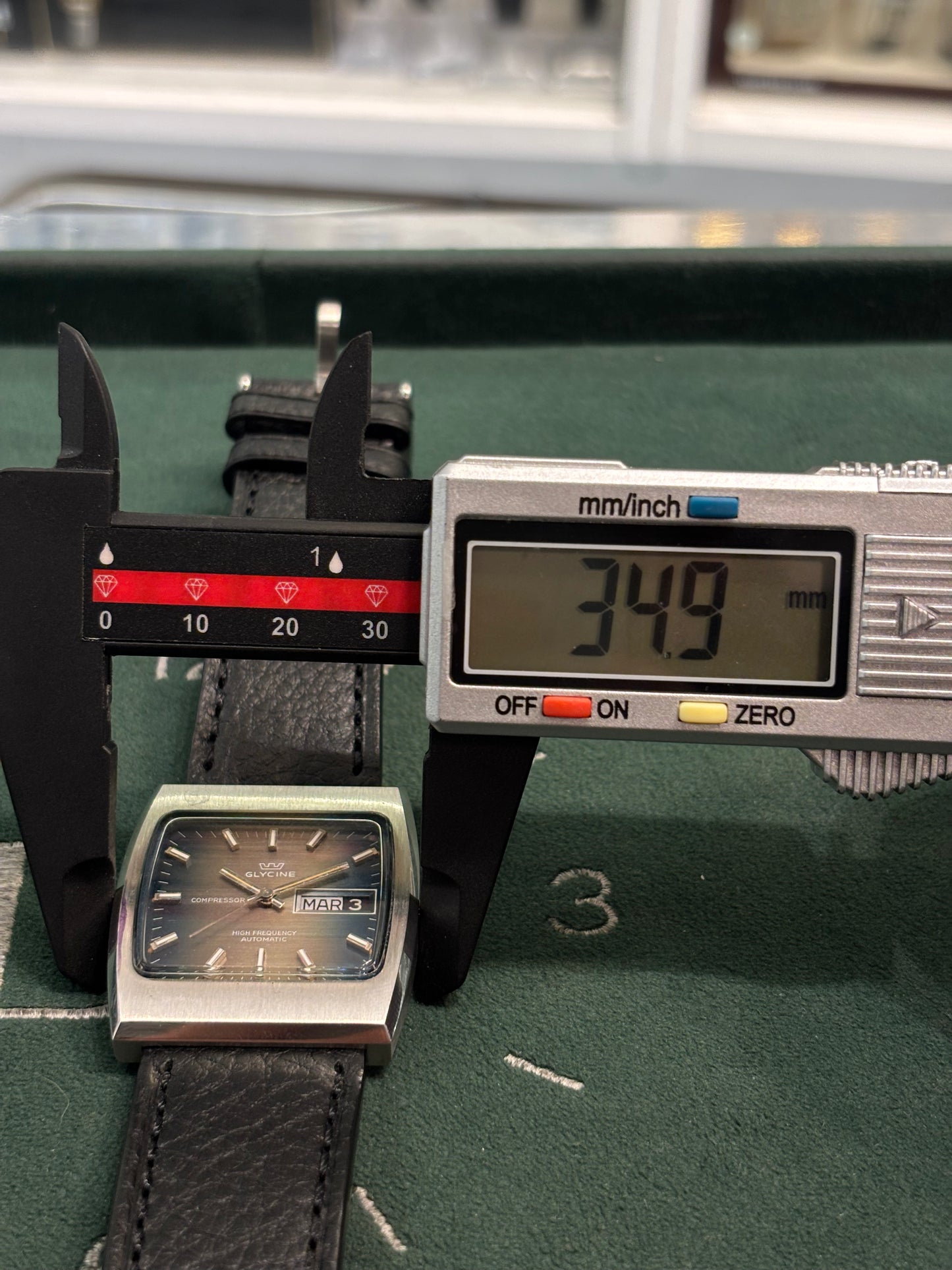 Vintage Gents Automatic Glycine Compressor