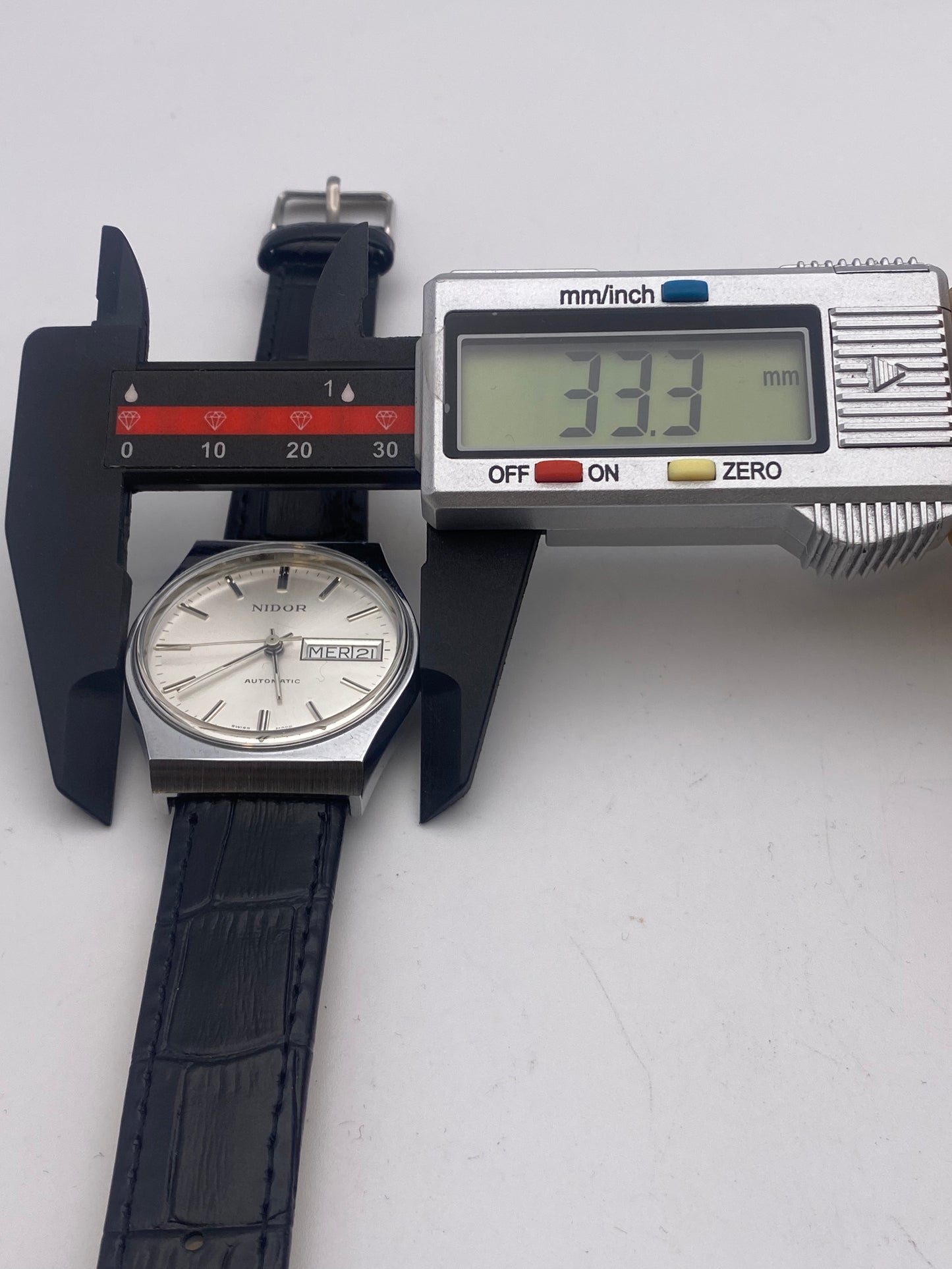 NOS Unworn Condition Gents Nidor Automatic Stainless Steel Dress Watch