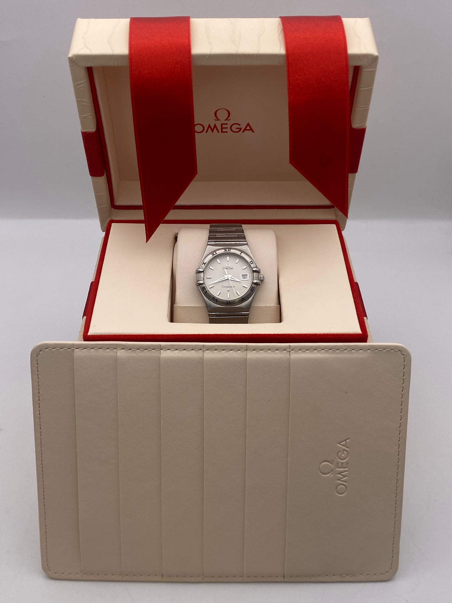 Ladies Omega Constellation Quartz Stainless Steel Dress Watch With box