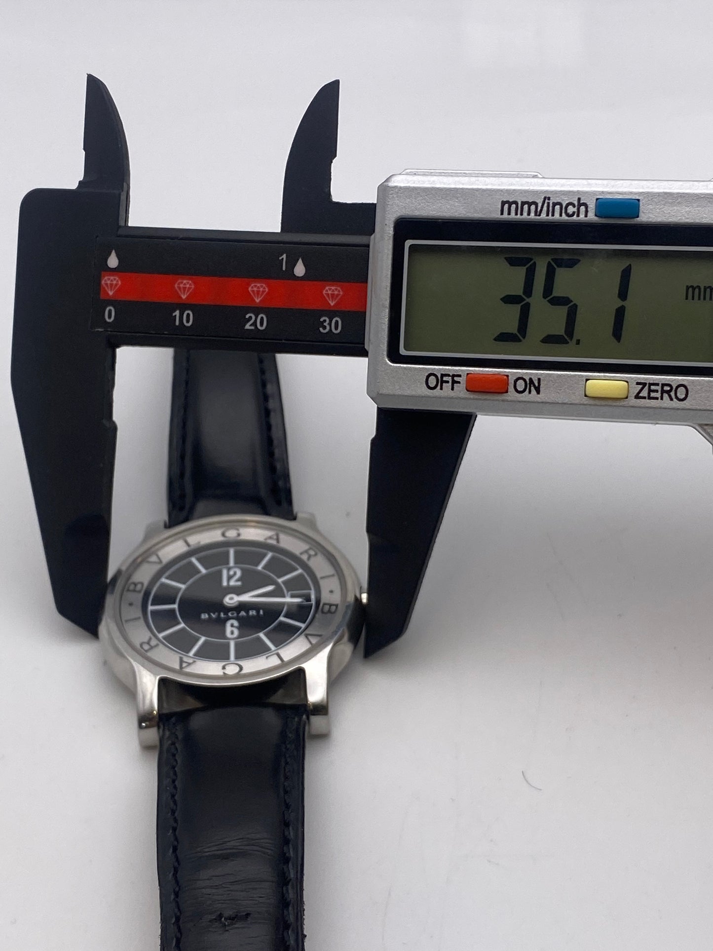 Bvlgari Solotempo Gents Quartz Black And White Dial Dress Watch