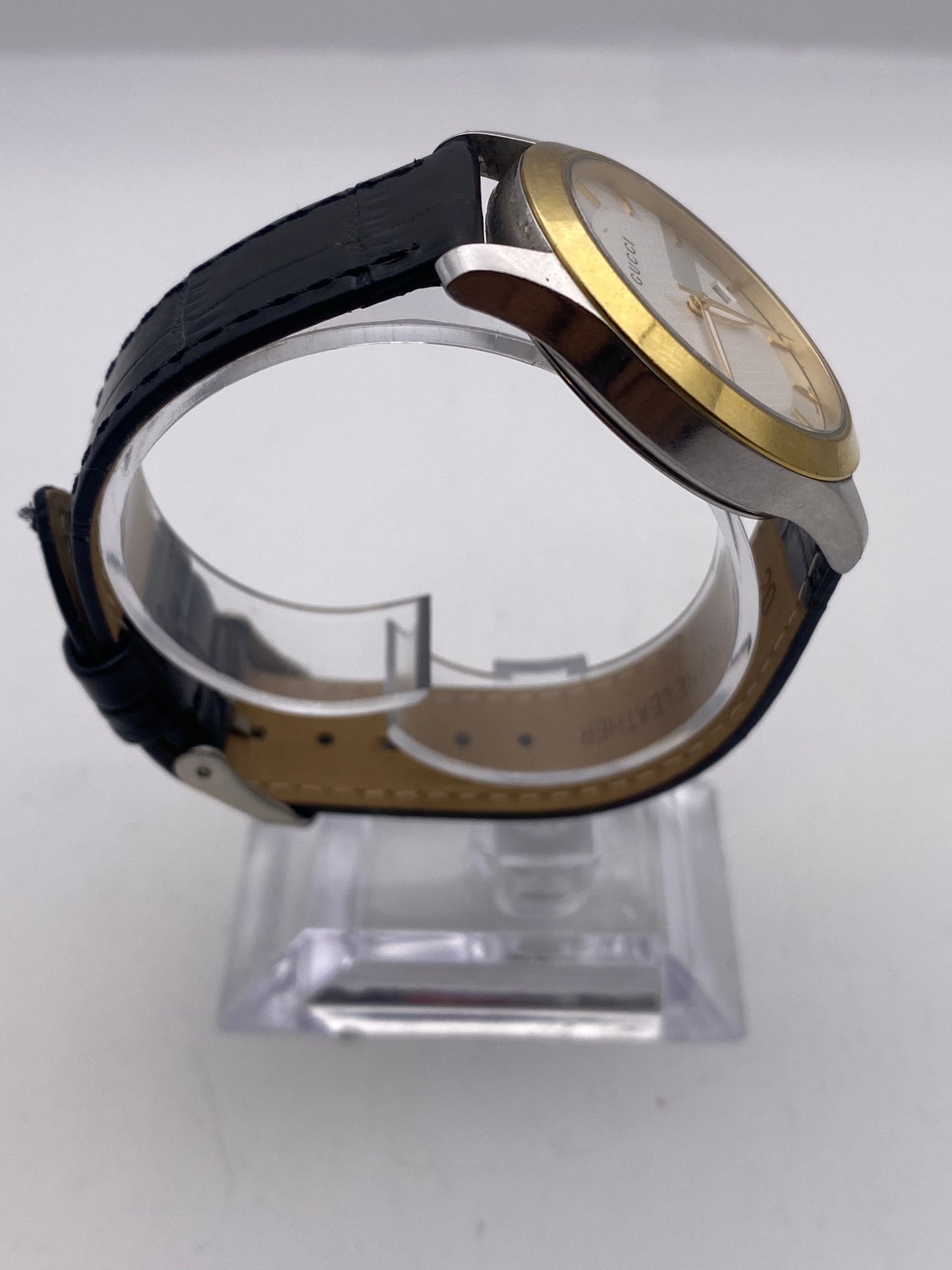 Gents Gucci Timeless 126.4 Quartz Two Tone Dress Watch