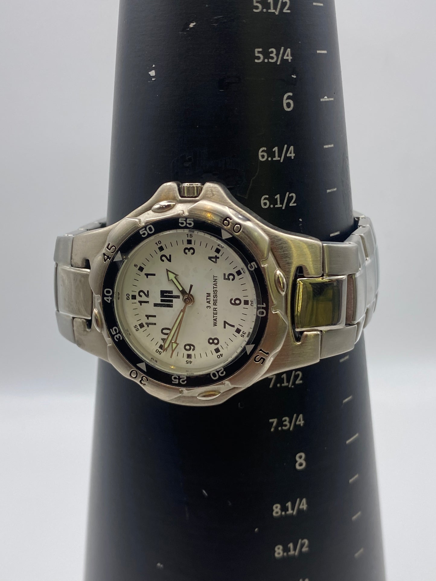 Gents LIP Quartz Stainless Steel Dress Watch With Box