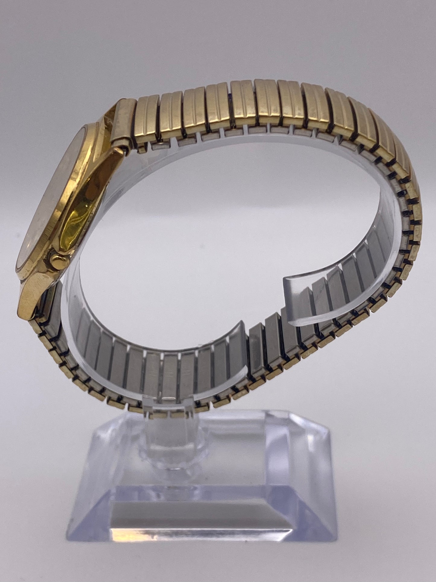 Rotary Gents Quartz Gold Plated Dress Watch With Box