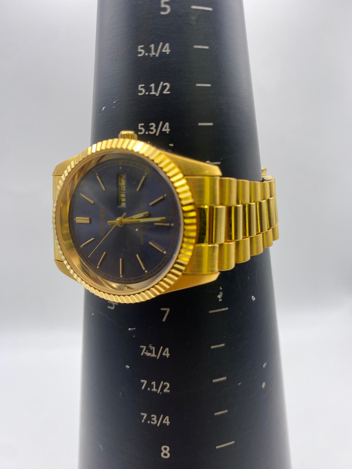 Vintage Gents Gruen Day Date Quartz Gold Plated Dress Watch With Box