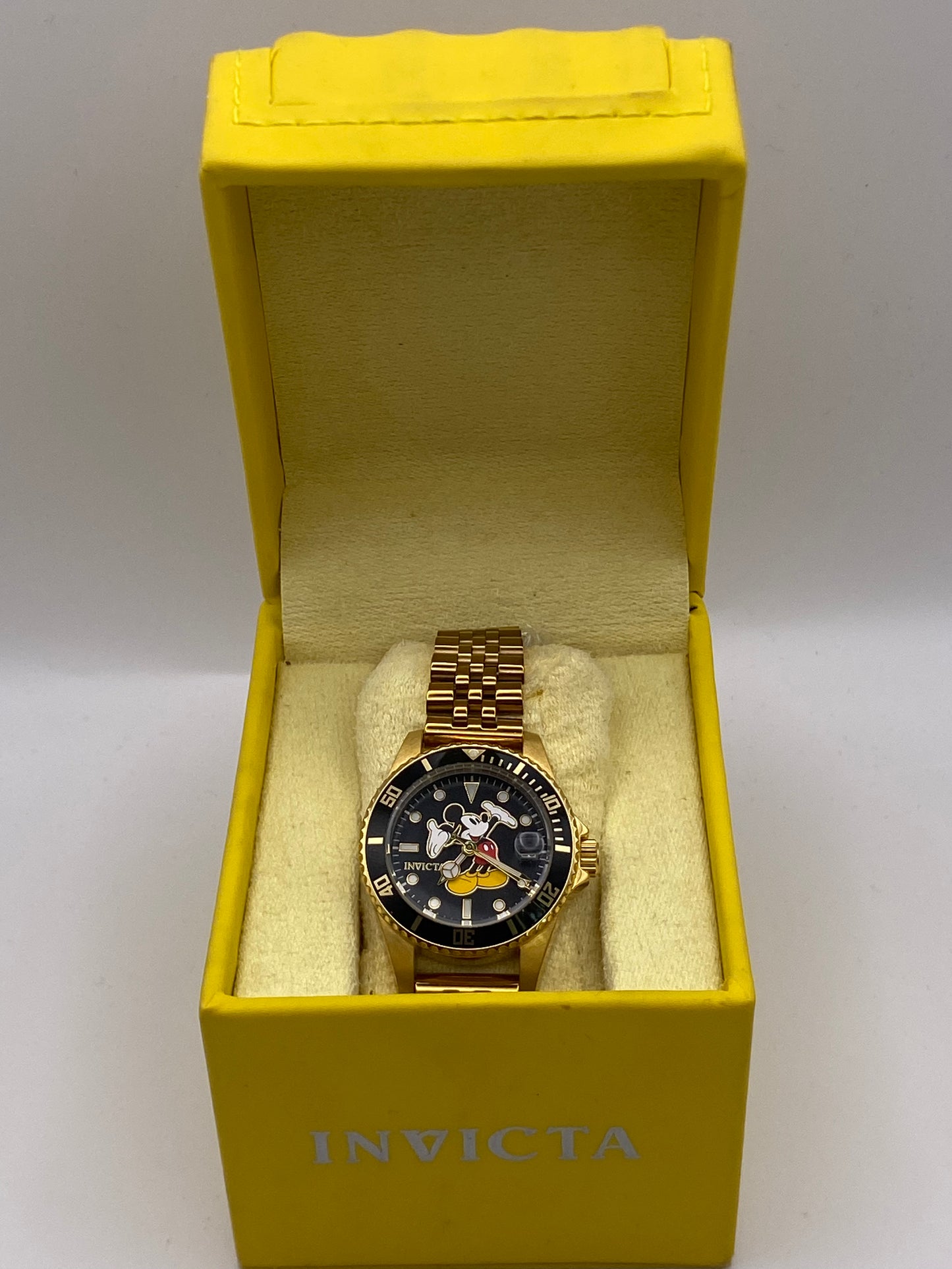 Invicta Mickey Mouse Quartz Sports Watch With Box