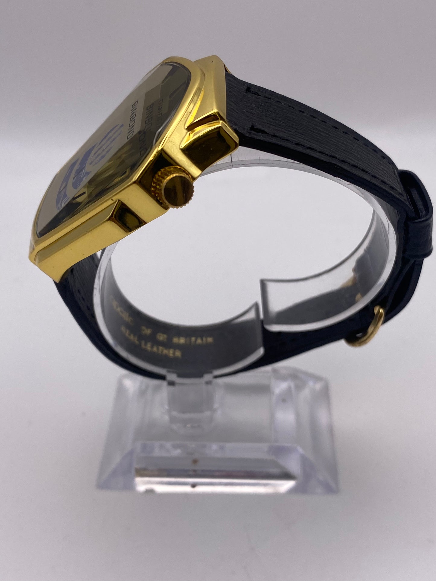 Unusual Gents Binbond Quartz Jump Hour Dress Watch