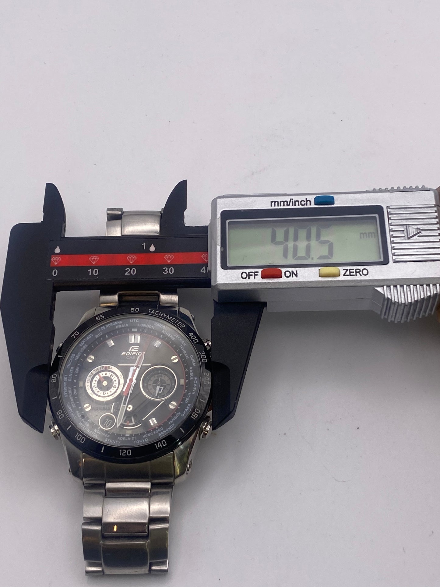 Casio Edifice Gents Quartz Sports Watch With Box & Paper