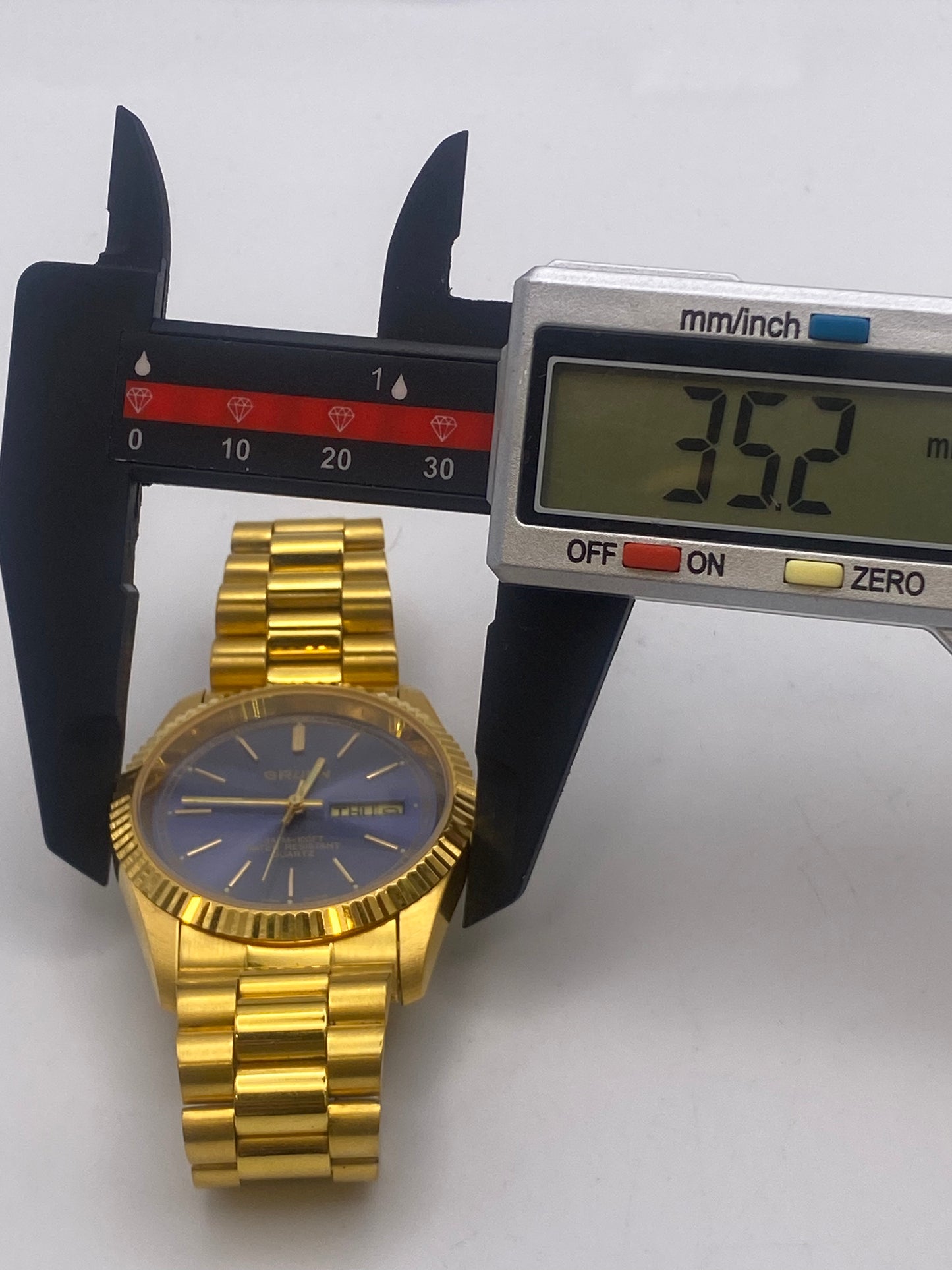 Vintage Gents Gruen Day Date Quartz Gold Plated Dress Watch With Box