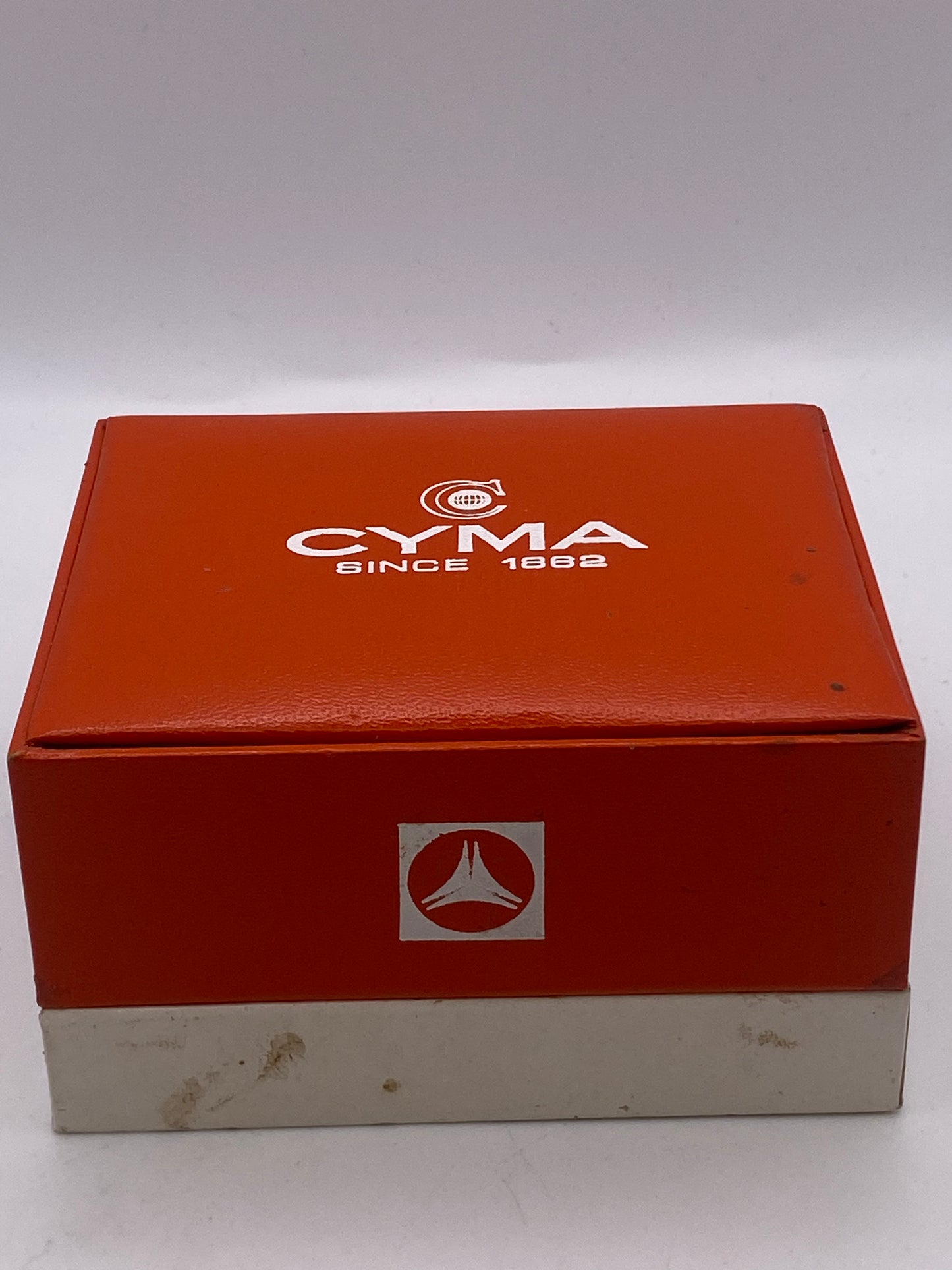 Vintage Cyma Chambond Manual Wind Mechanical Gents Round Stainless Steel Dress Watch