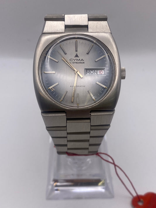 Vintage Unworn Cyma Synchron Automatic Mechanical Watch With Box & Tag