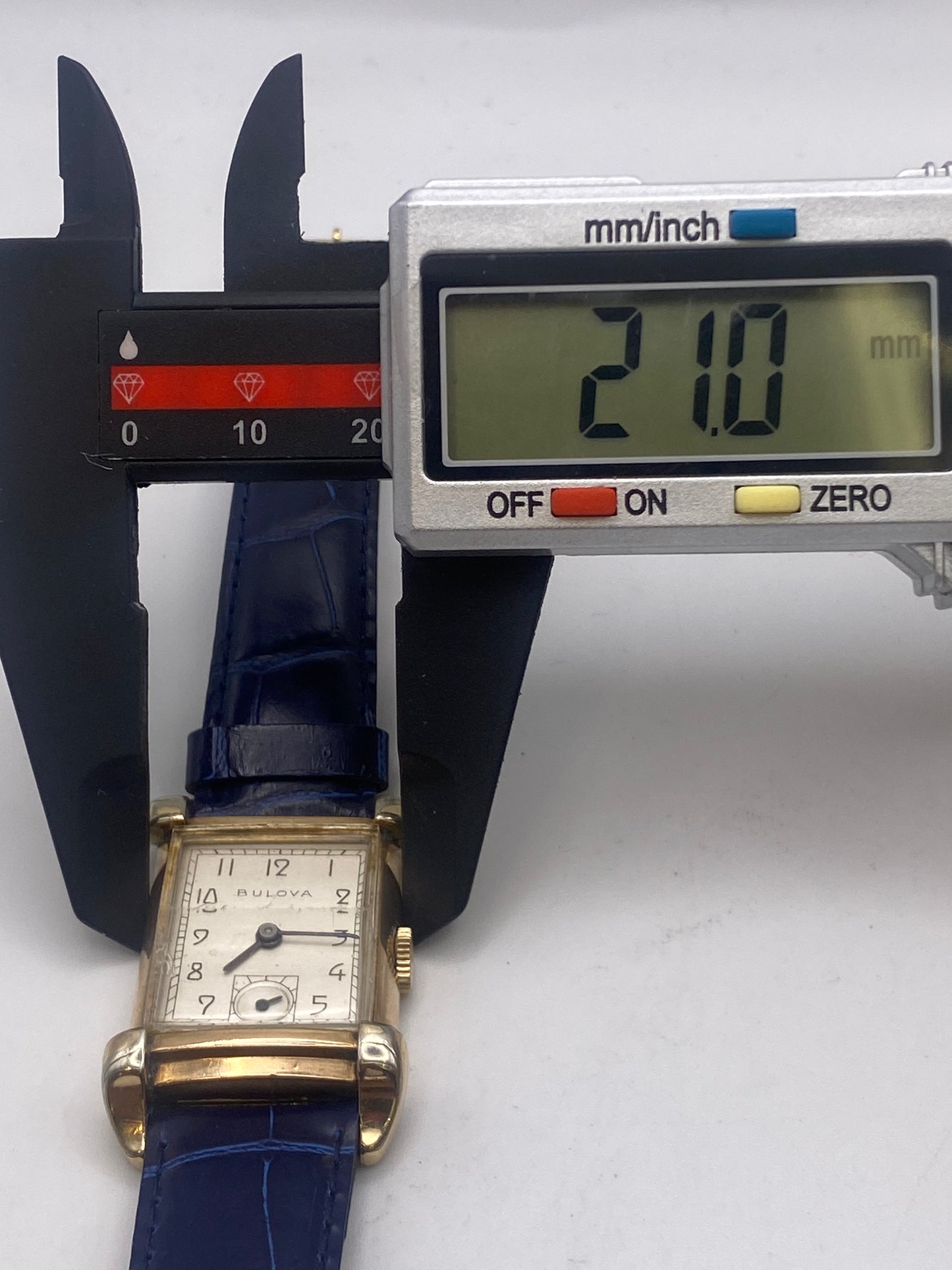 Vintage Gents Bulova Tank 10k Gold Filled Manual Wind Mechanical Dress Watch