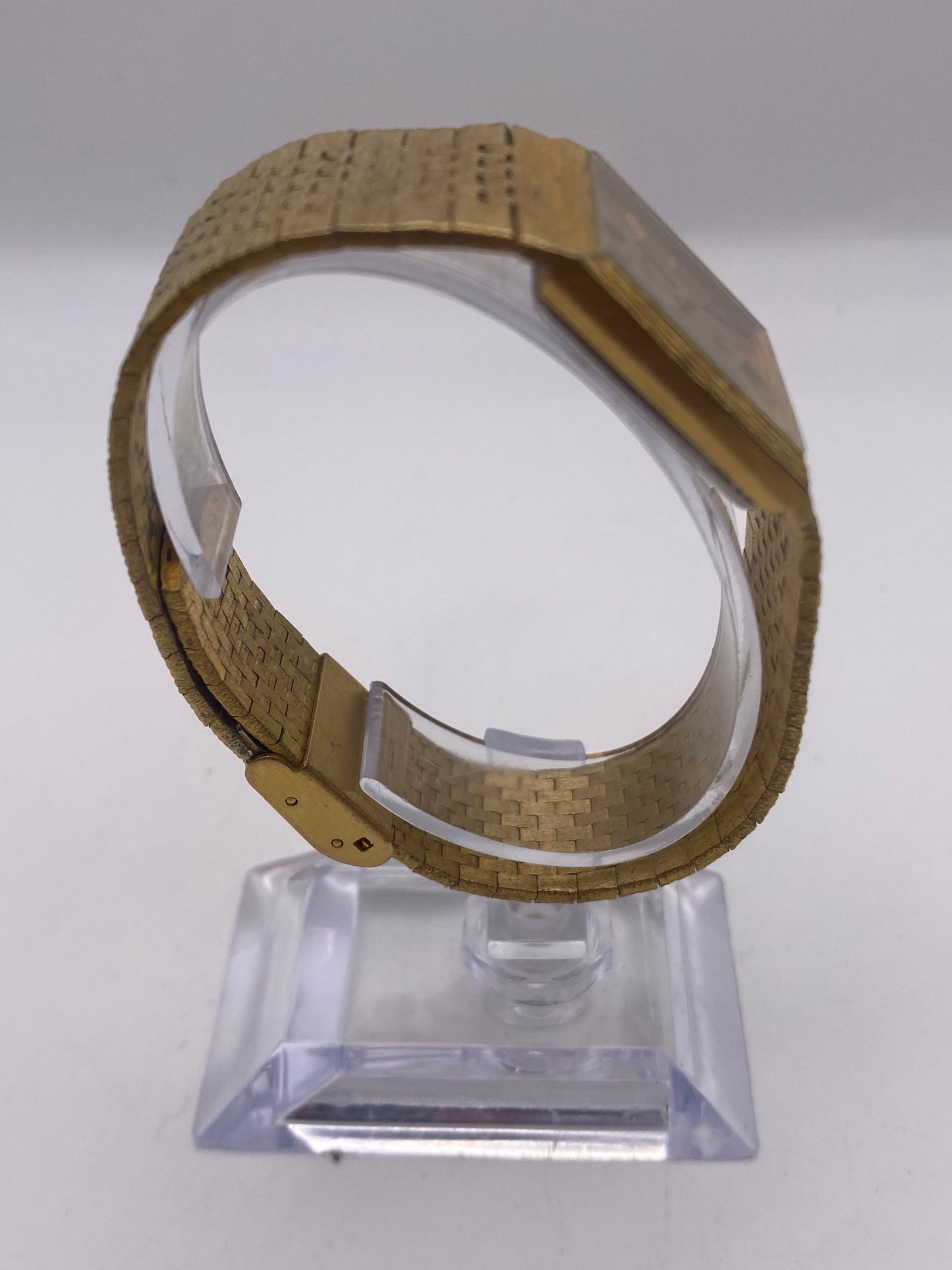 Vintage Gents Bulova Gold Plated Quartz Dress Watch