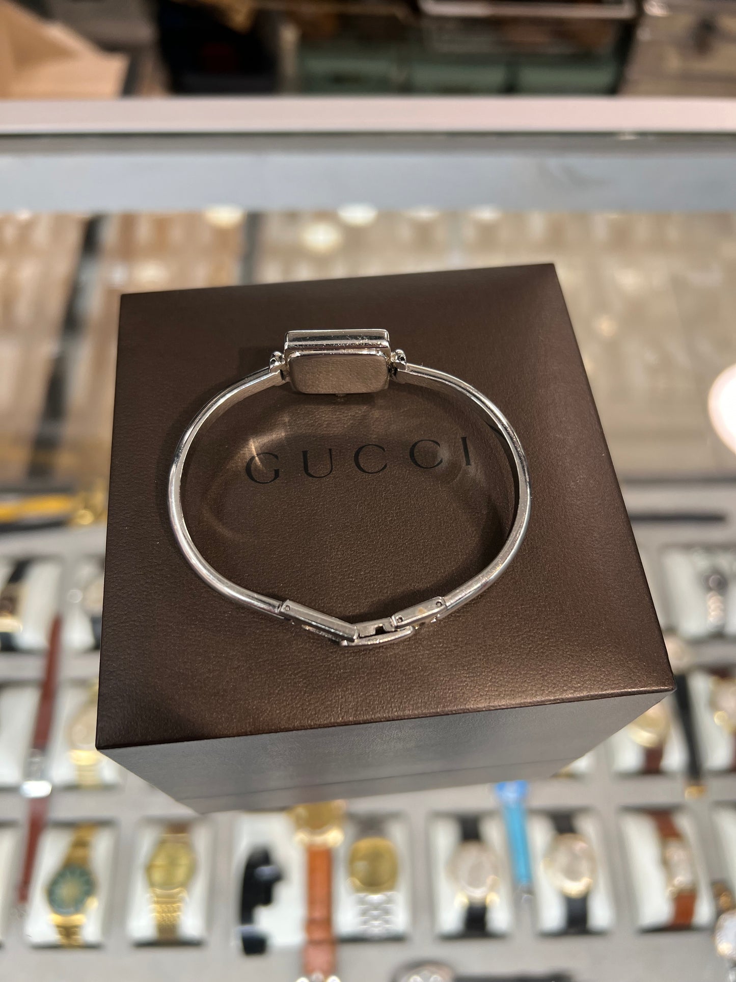 Ladies Gucci bangle watch