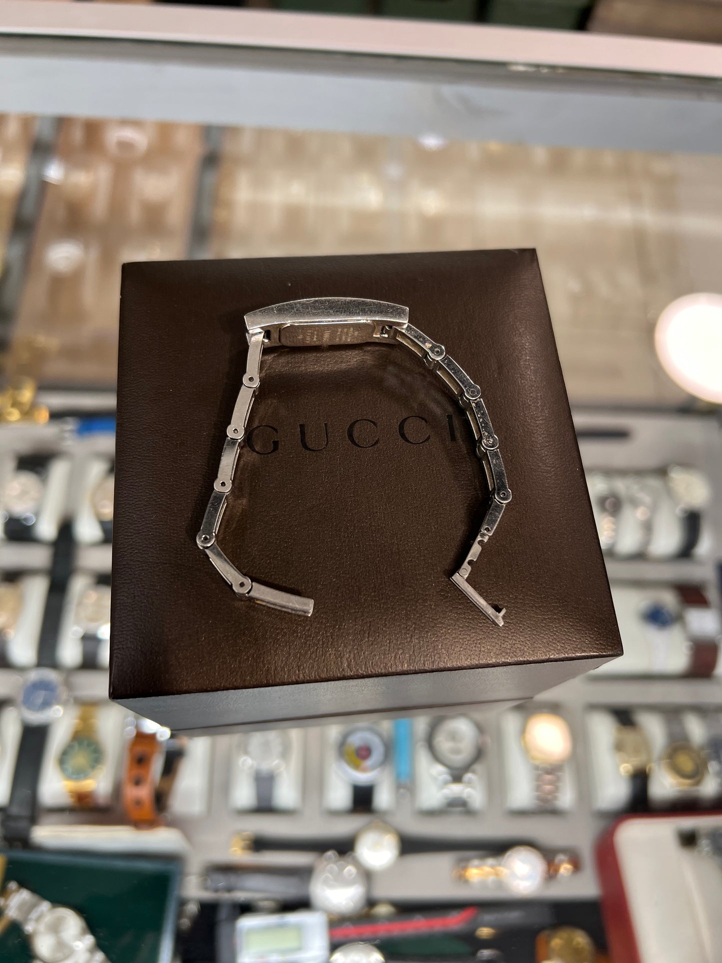 Ladies Gucci dress watch