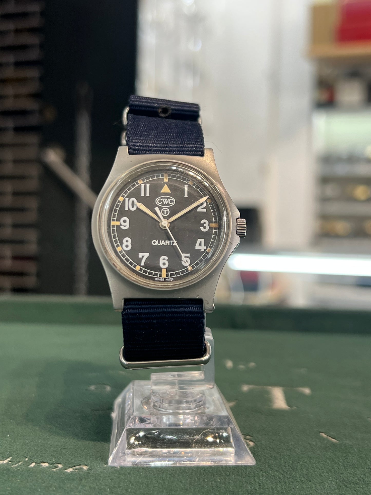 Vintage CWC W10 British Royal Navy Issue Quartz Wrist Watch 1989