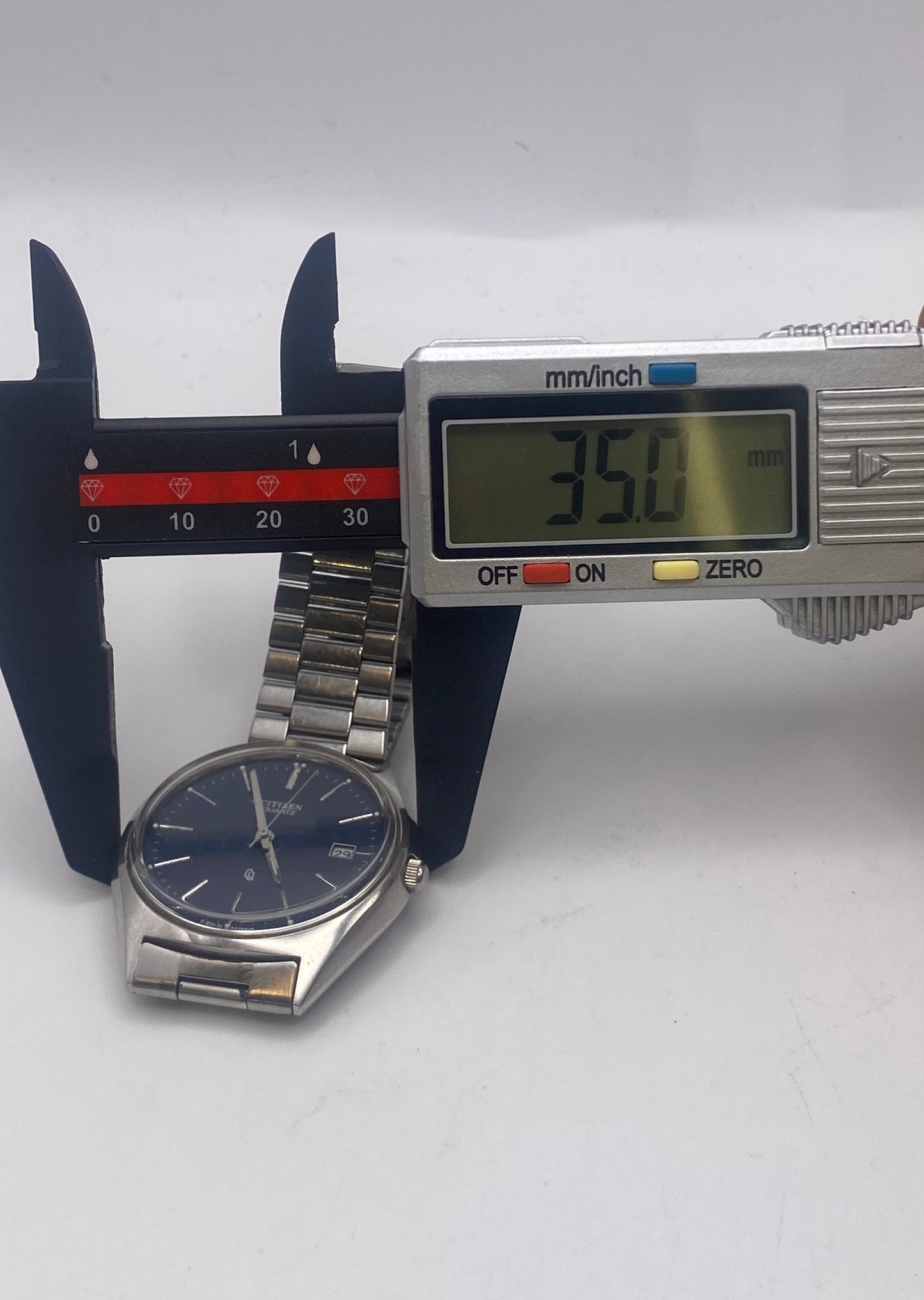 Vintage Citizen Gents Stainless Steel Quartz Black Dial Dress Watch