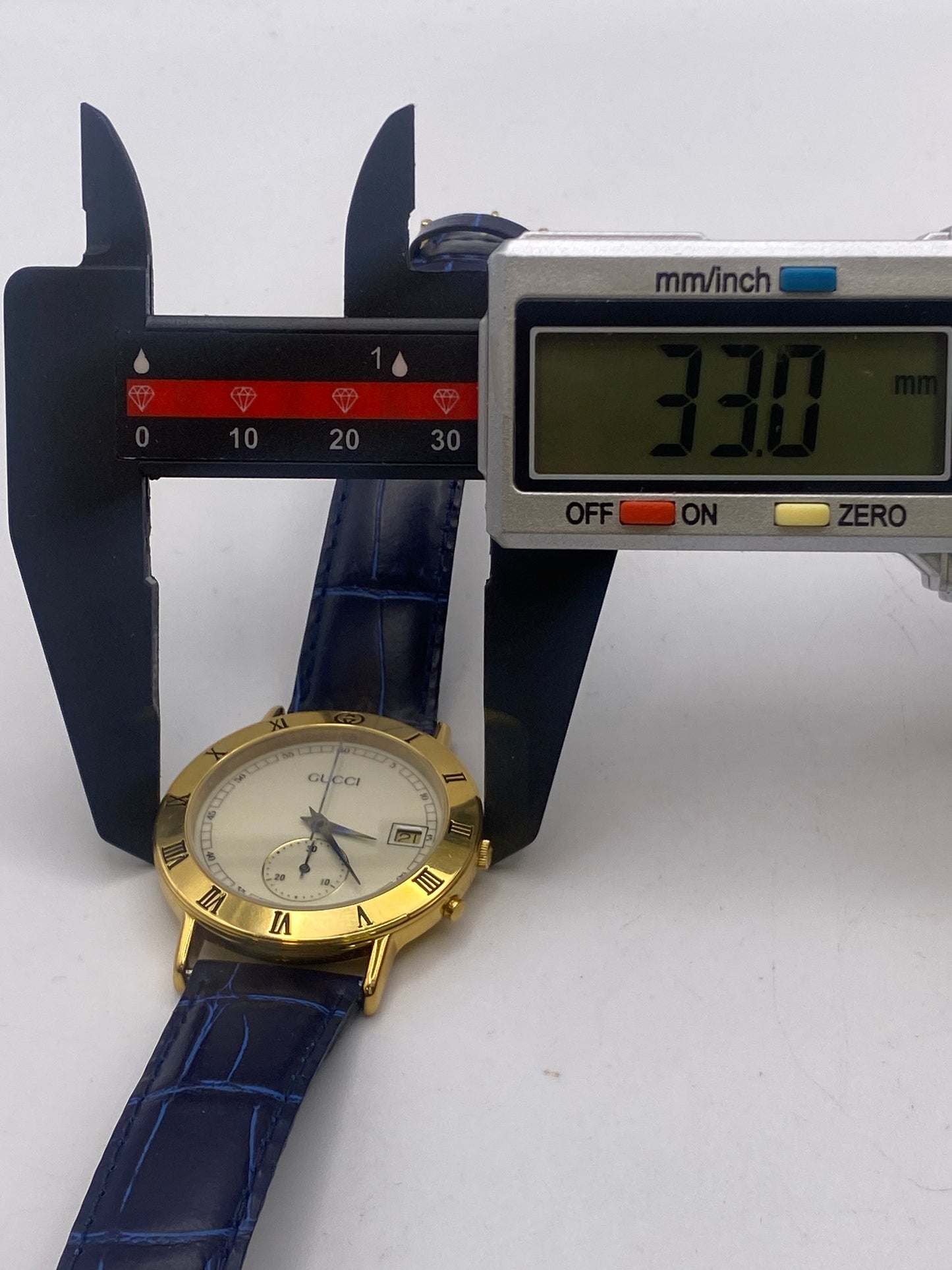 Vintage Gucci Gents Monopusher Quartz Chronograph Ref 3800M