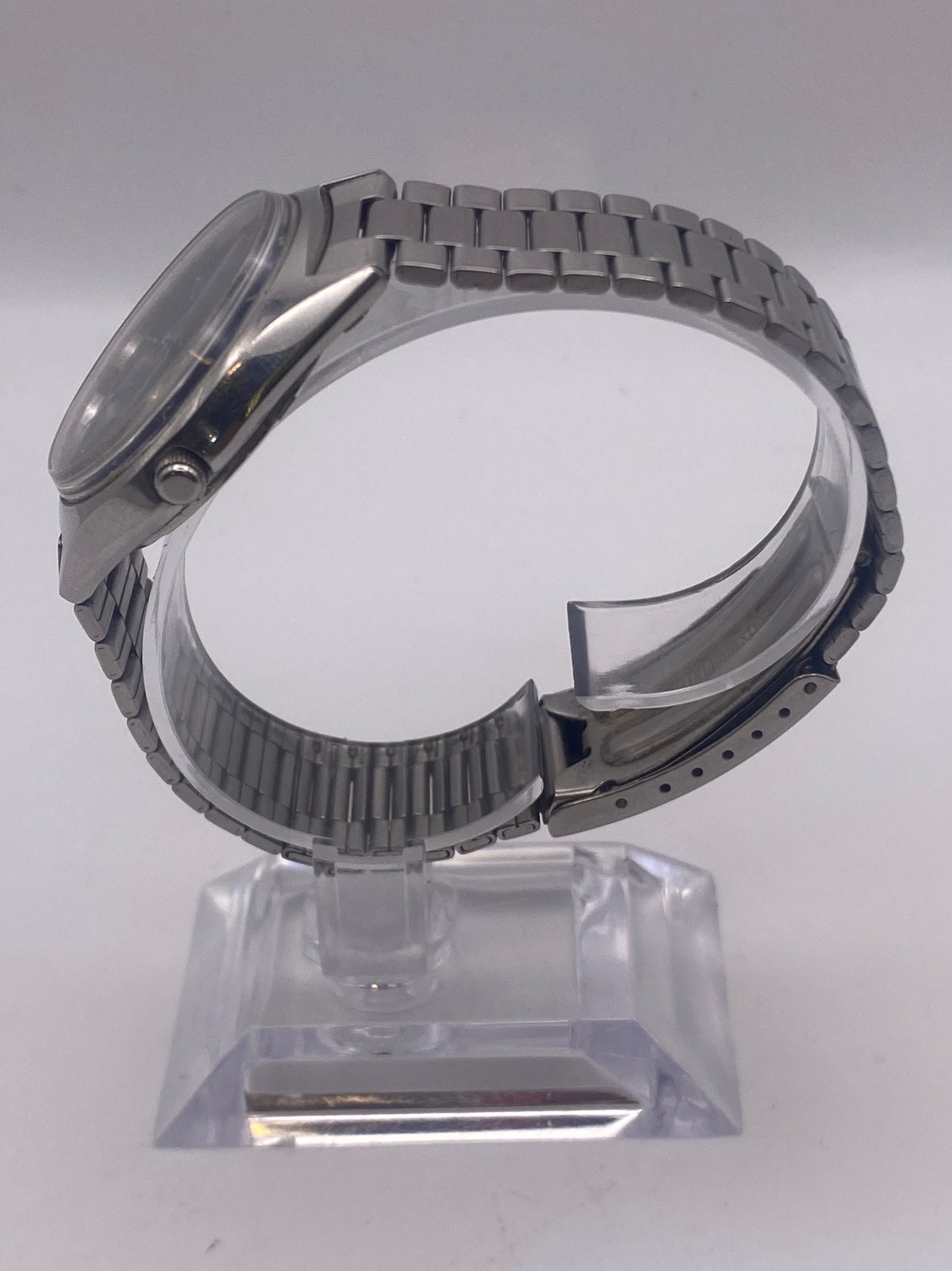 Vintage Citizen Gents Stainless Steel Quartz Black Dial Dress Watch