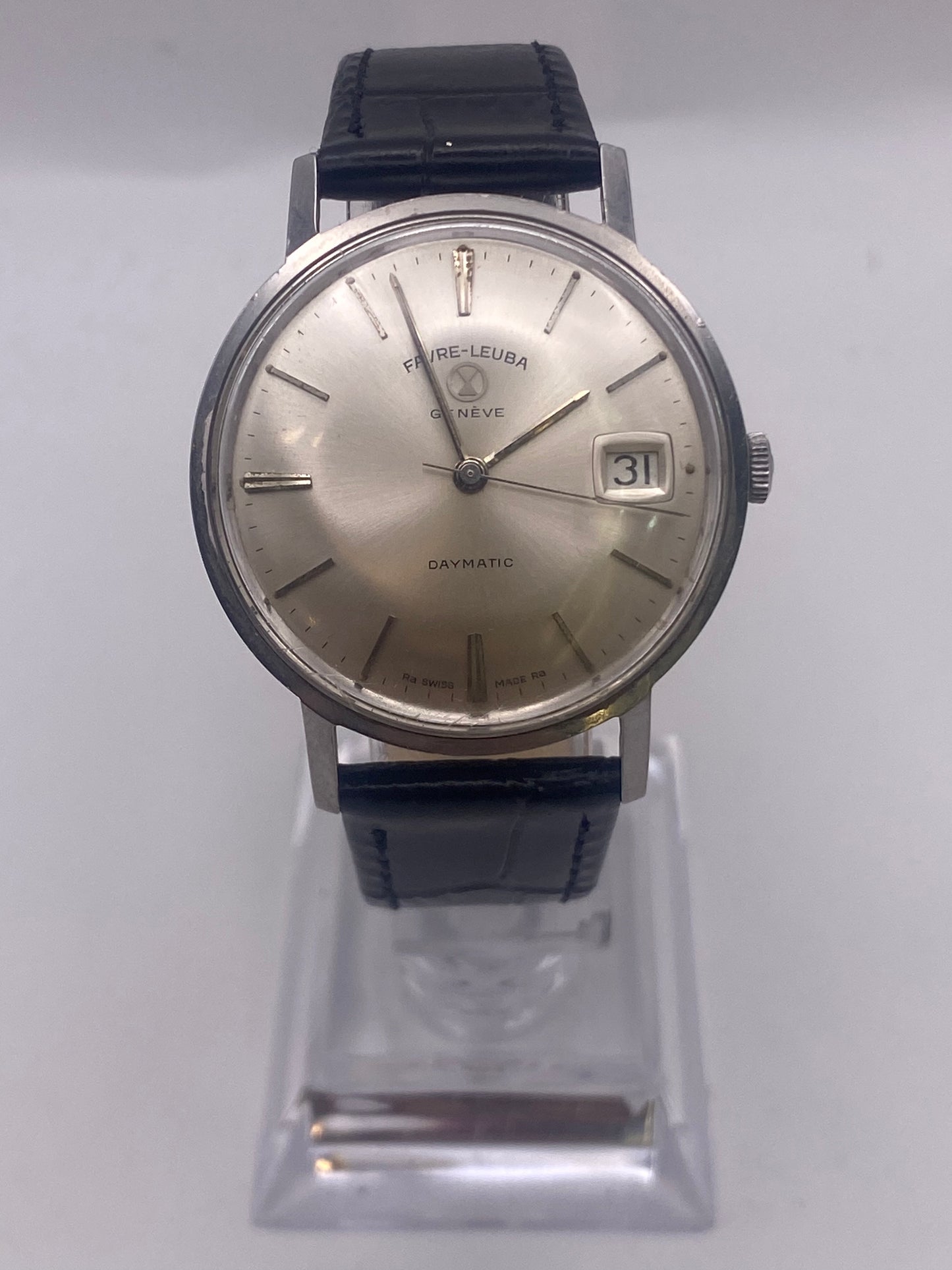 Vintage Favre-Leuba Gents Stainless Steel Automatic Mechanical Dress Watch