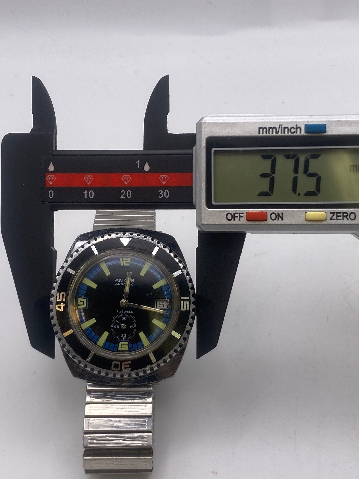 Vintage Gents Anker Black Dial Manual Wind Mechanical Skin Diver