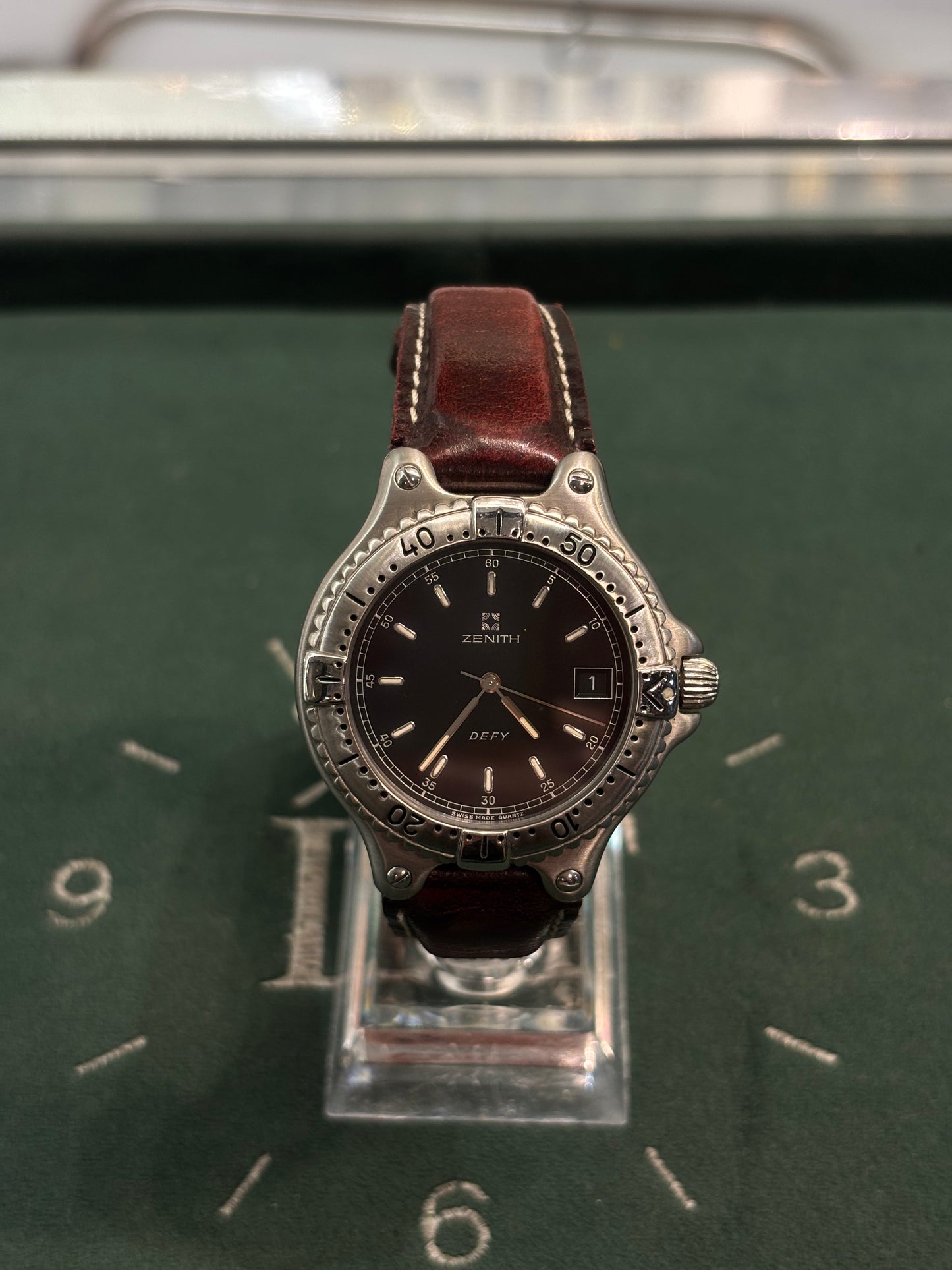 Vintage Gents Zenith Defy Quartz