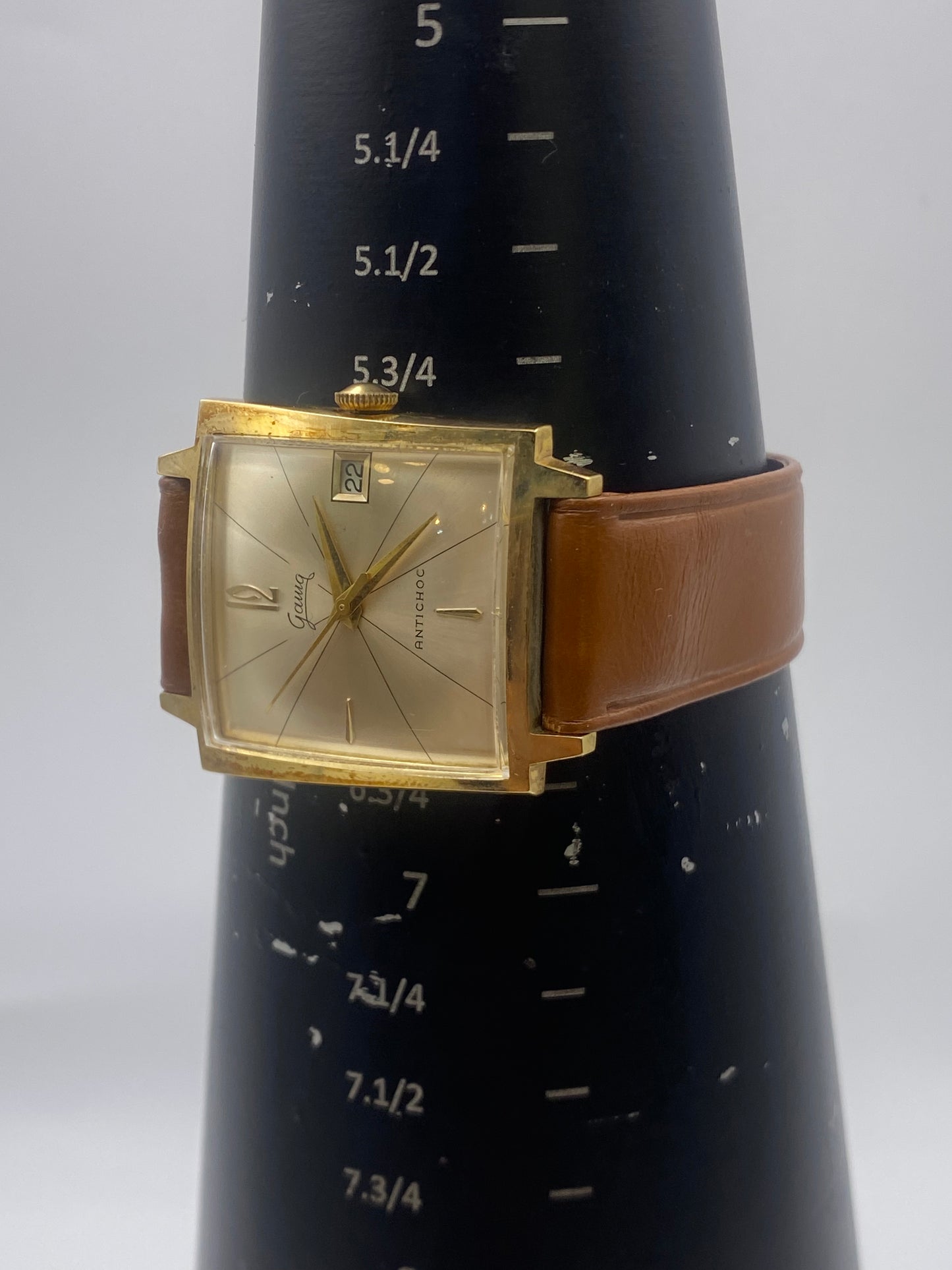 Vintage Gama Gents Anti-Choc Manual Wind Mechanical Dress Watch