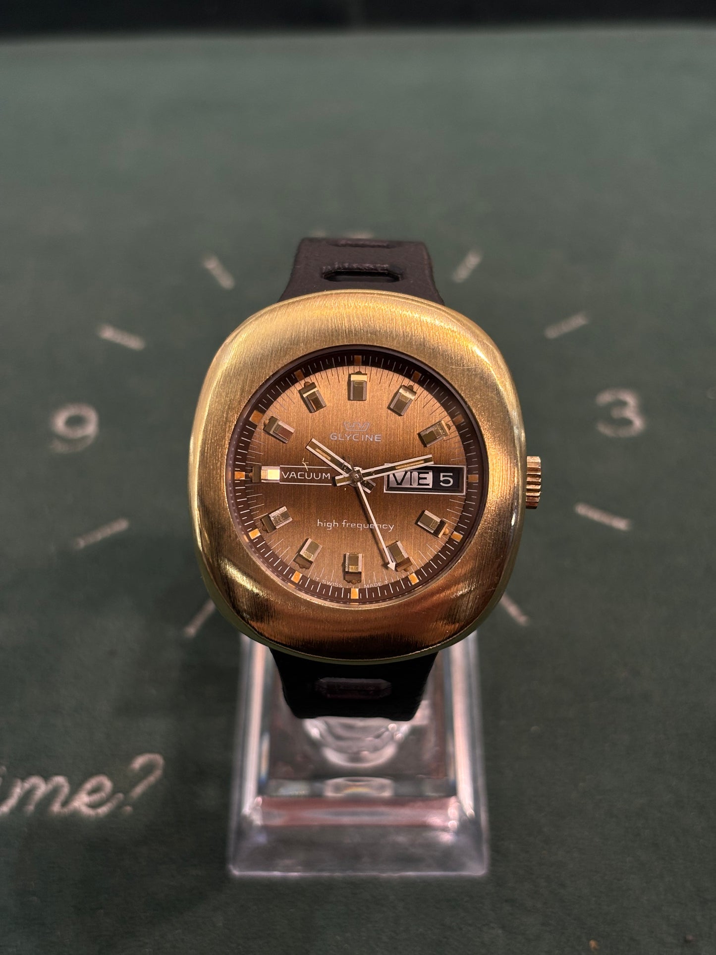 Vintage Gents Automatic Glycine Vacuum