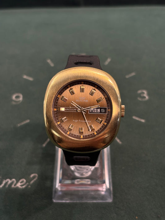 Vintage Gents Automatic Glycine Vacuum
