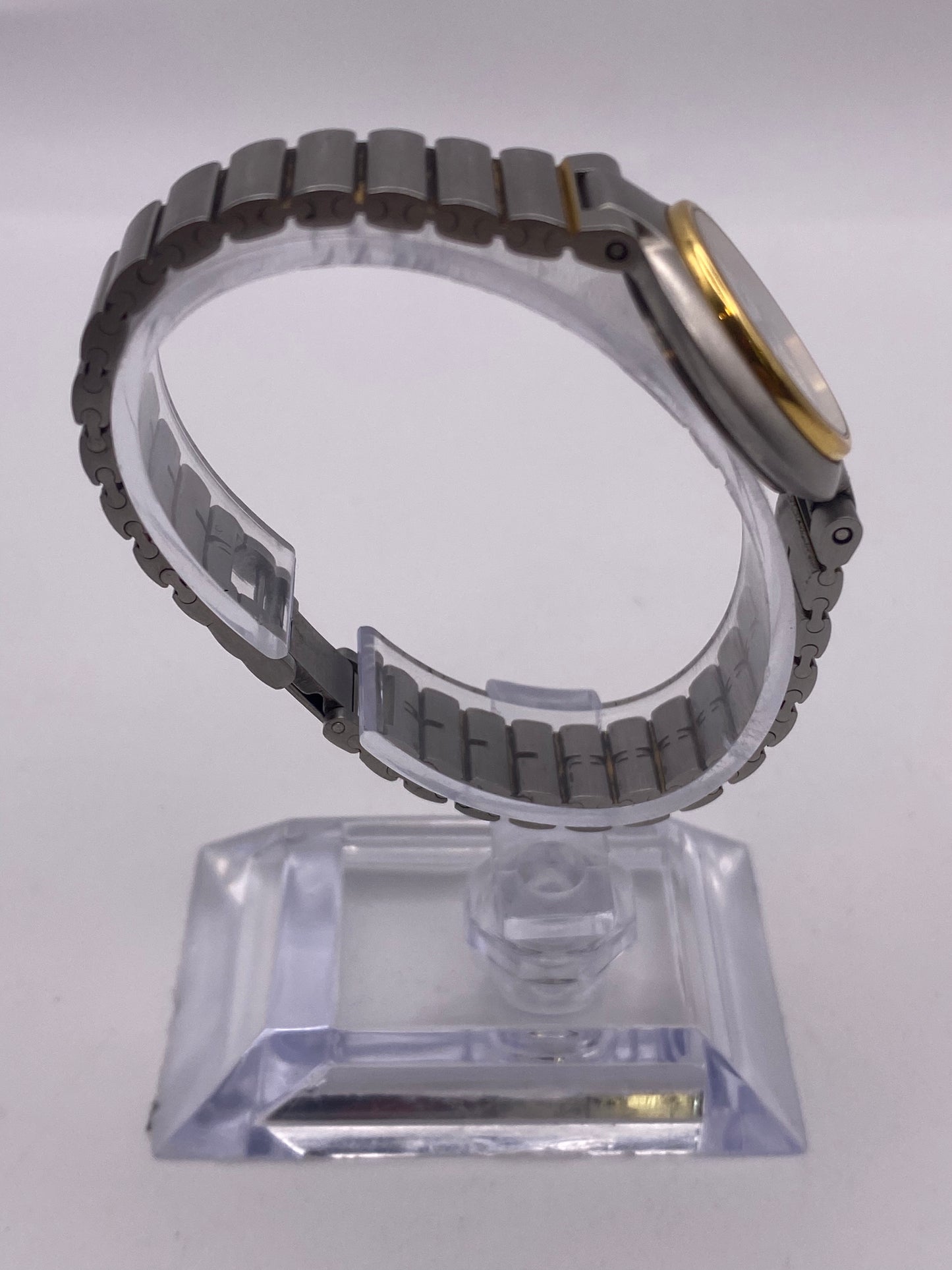 Vintage Ladies Dunhill White Dial Two Tone Quartz Dress Watch With Extra Links