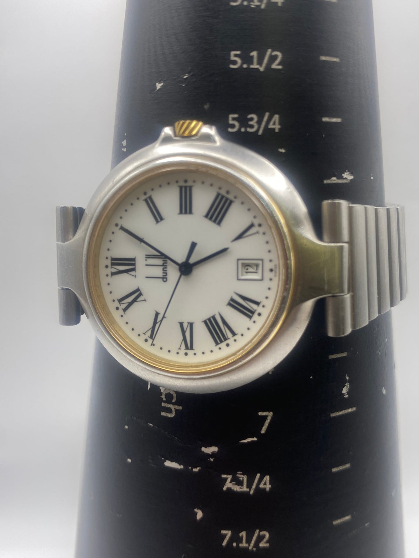 Gents Dunhill White Dial Quartz Stainless Steel Dress Watch
