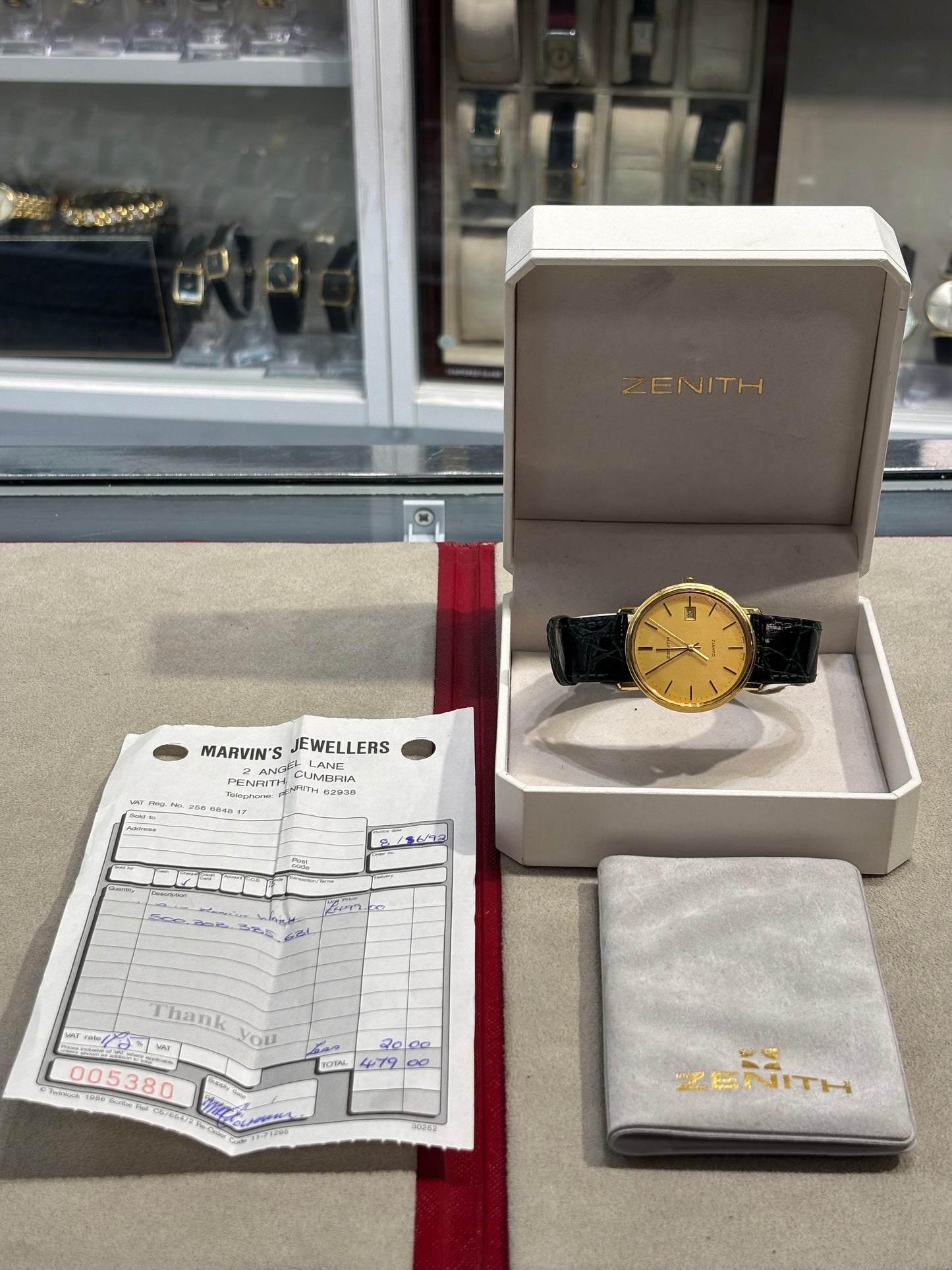 Vintage gents Zenith quartz gold plated champagne dial dress watch with box and papers 1992
