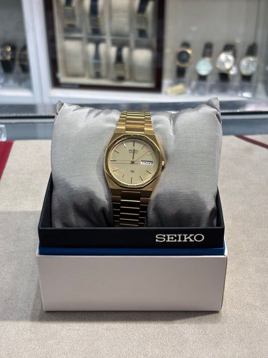 Gents Seiko Gold Plated Quarts Dress Watch With Box