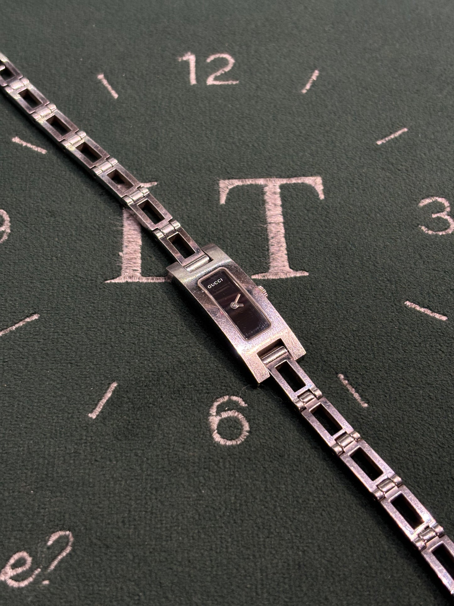 Vintage Ladies Quartz Gucci