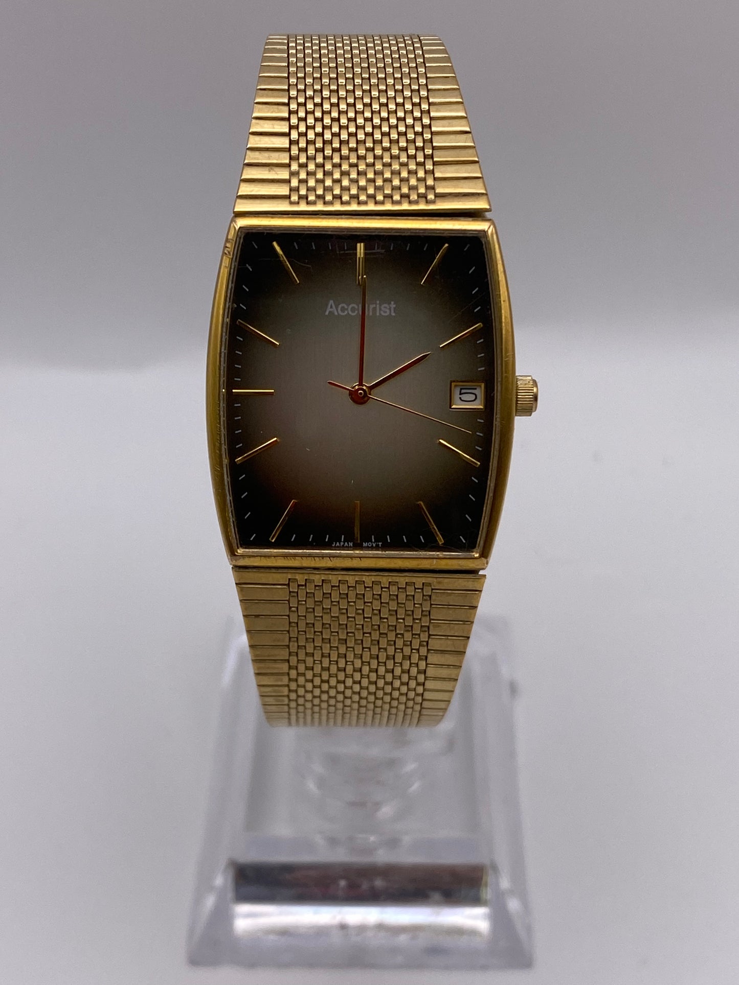 Vintage Gents Accurist Gradient Dial Quartz Dress Watch With box