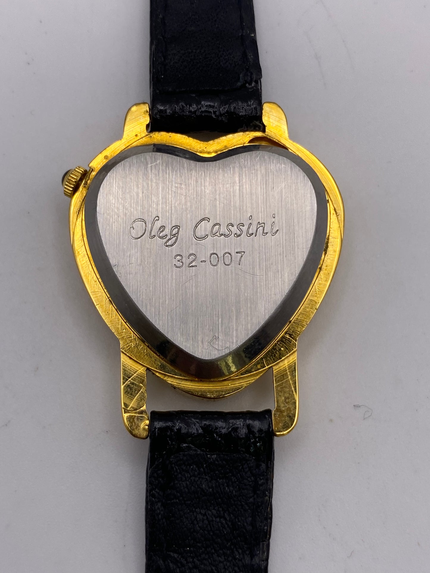 Vintage Oleg Cassini Quartz Mother Of Pear Dial Quartz Dress Watch With Box & Tag