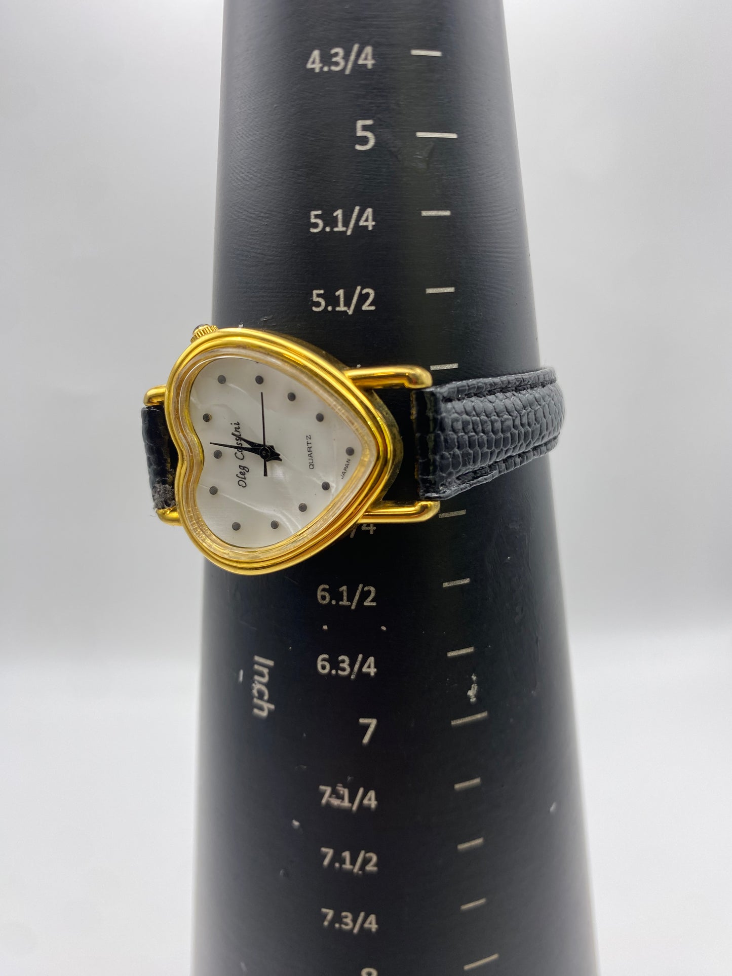 Vintage Oleg Cassini Quartz Mother Of Pear Dial Quartz Dress Watch With Box & Tag