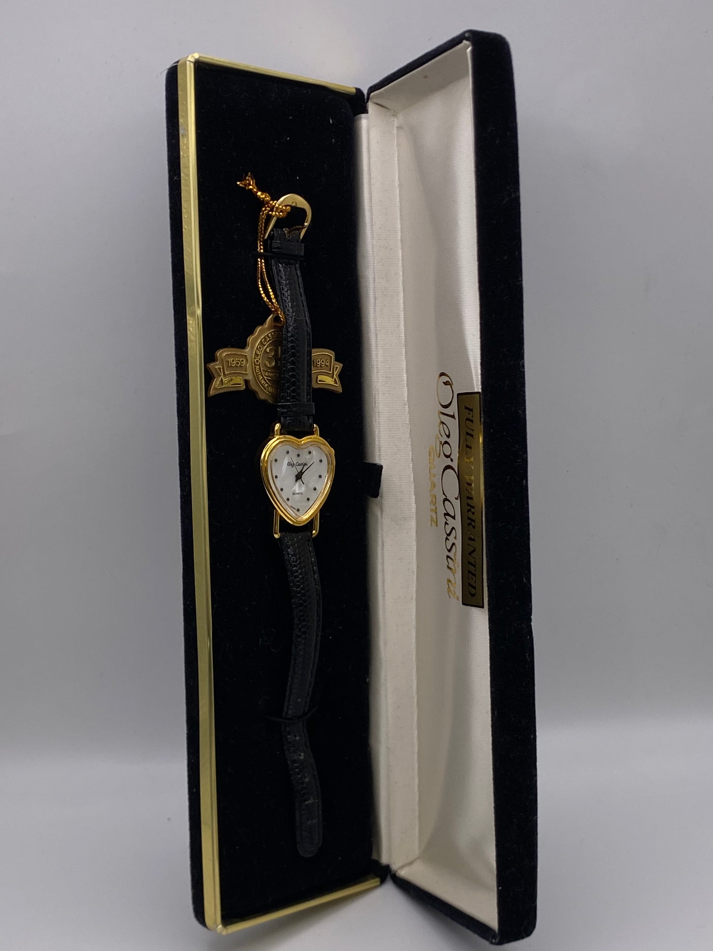 Vintage Oleg Cassini Quartz Mother Of Pear Dial Quartz Dress Watch With Box & Tag