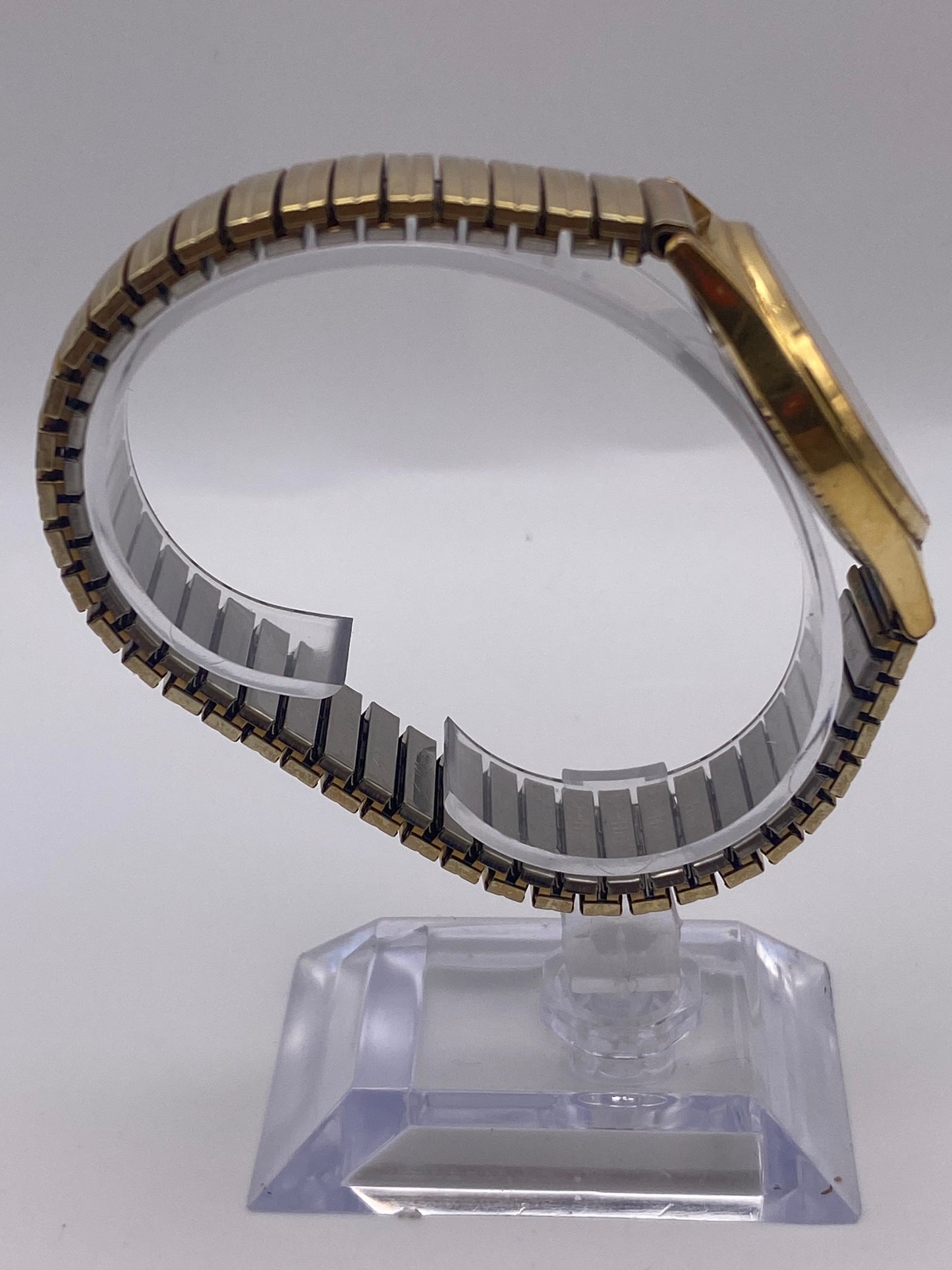 Rotary Gents Quartz Gold Plated Dress Watch With Box