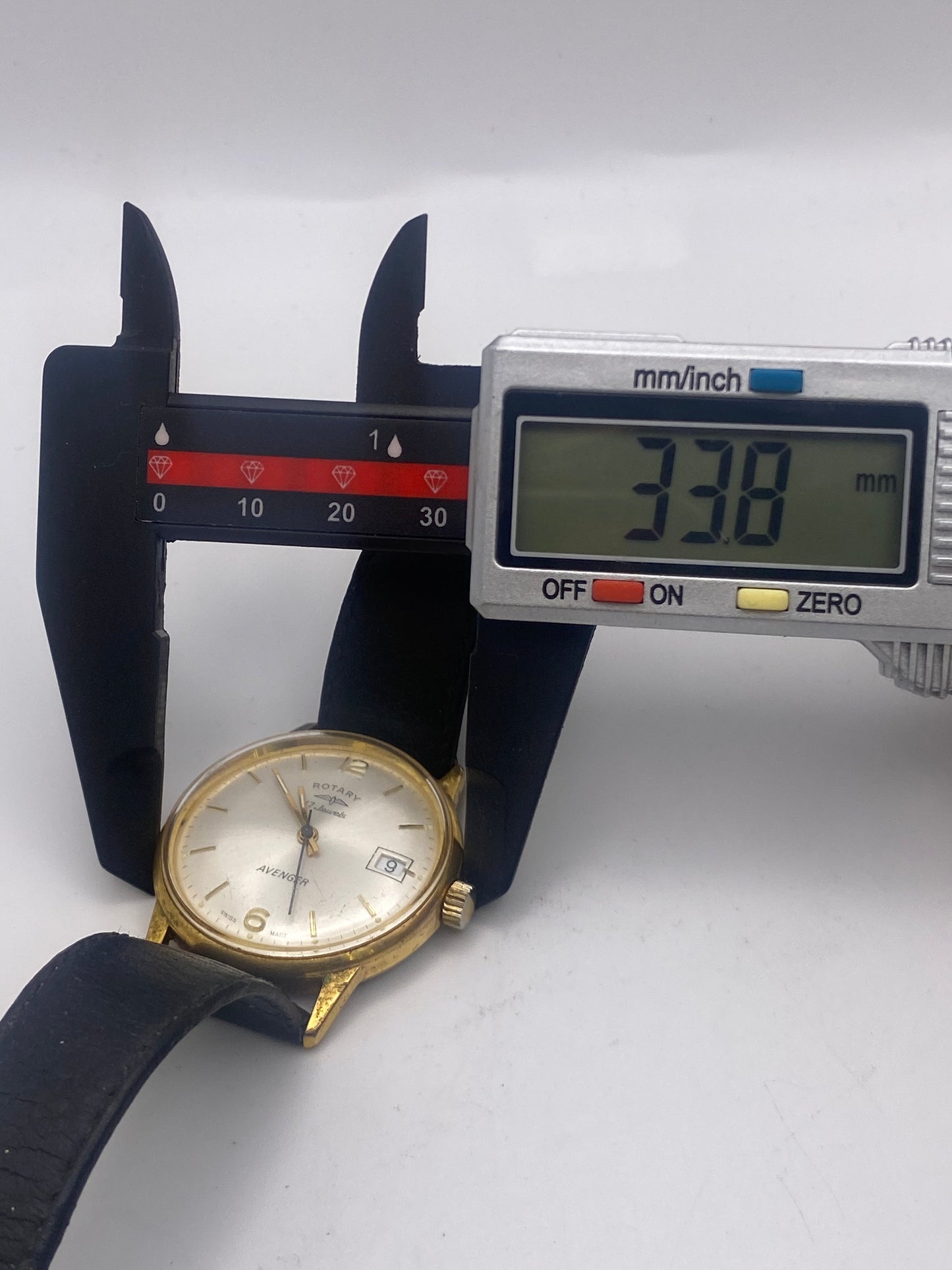 Vintage Rotary Avenger Manual Wind Mechanical Gents Dress Watch