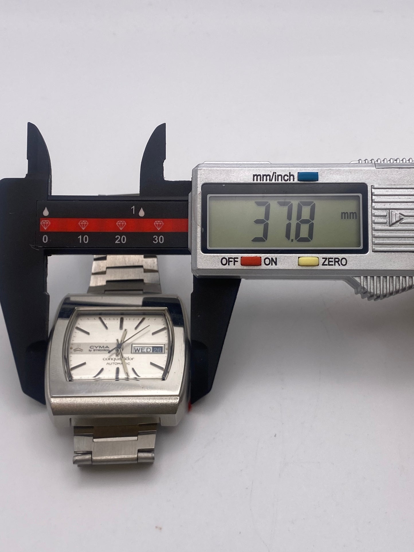 Vintage Cyma Conquistador Automatic Mechanical Silver Dial Dress Watch With Box & Tag