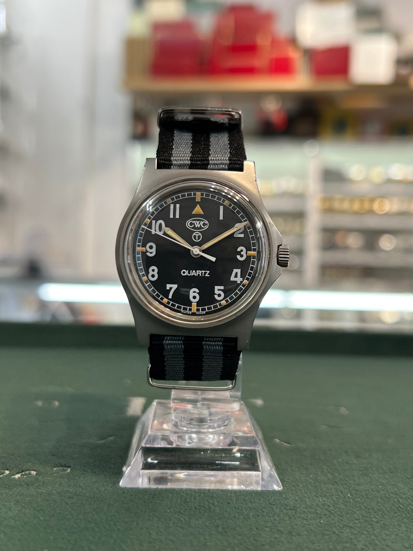 Vintage CWC W10 British Military Issue Quartz Wrist Watch 2006