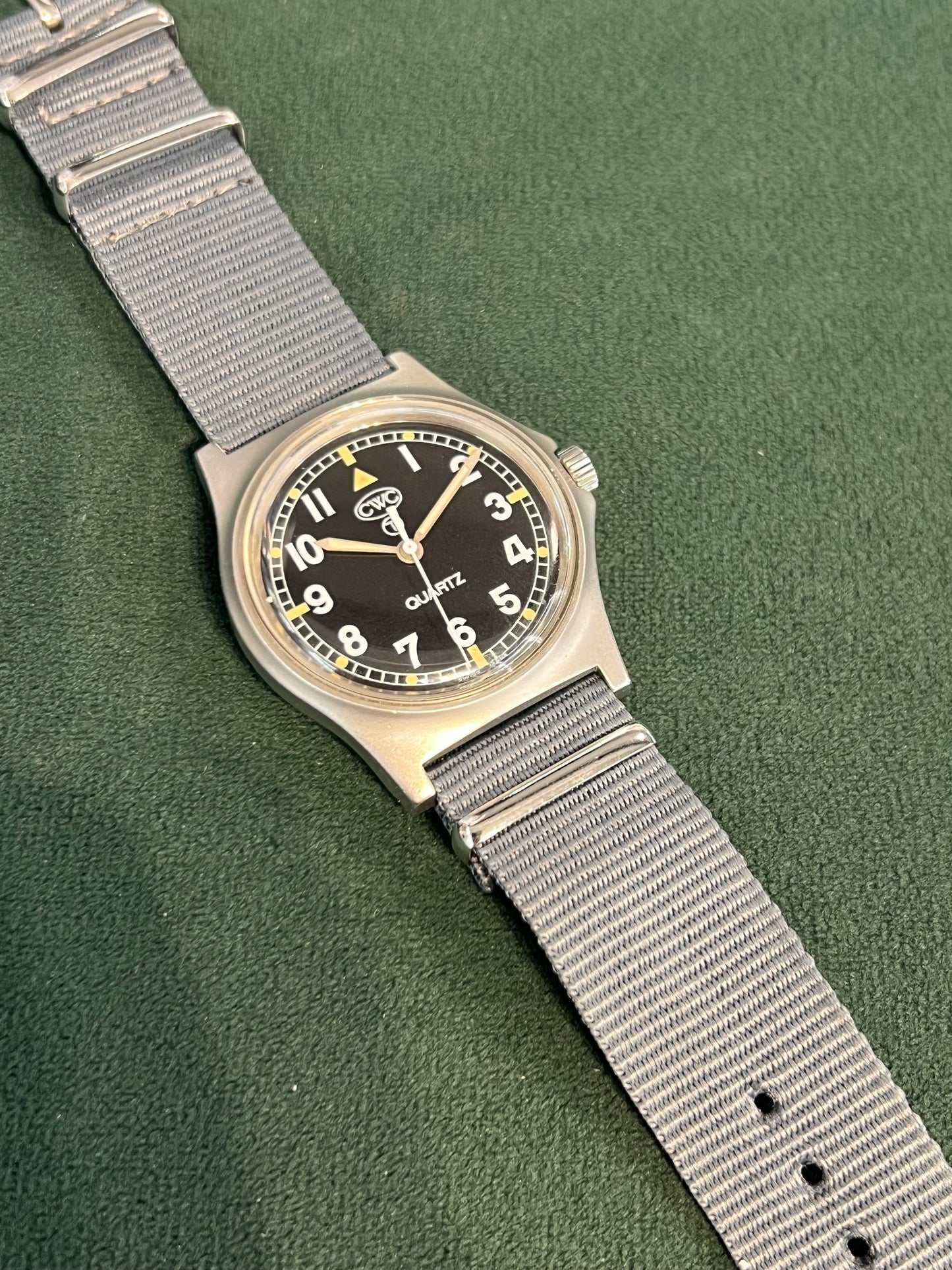 Vintage CWC W10 British Military Issue Quartz Wrist Watch 2004