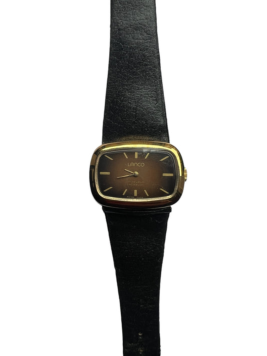 Gorgeous vintage Lanco ladies women’s everyday size watch on leather strap