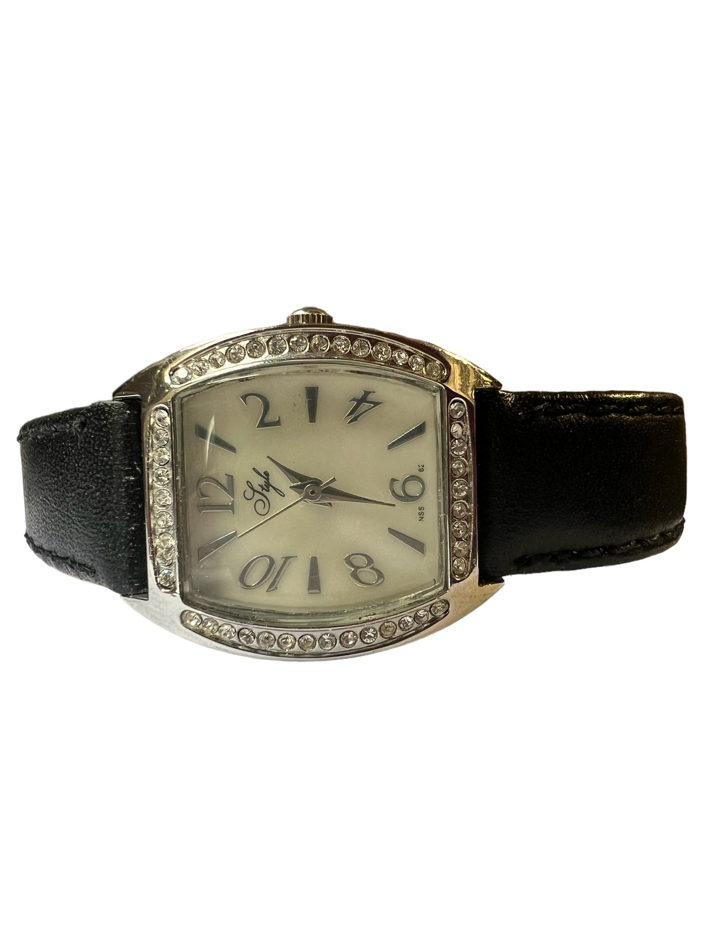 Classic vintage women's everyday watch by Style