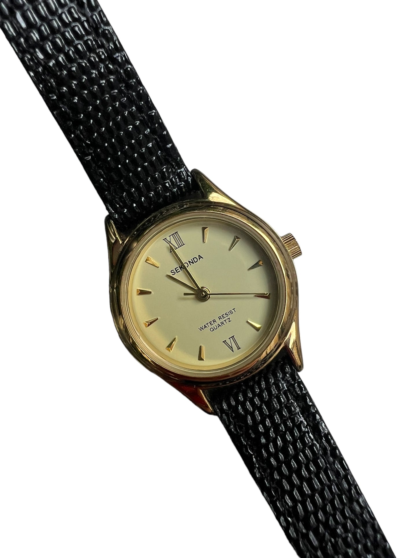 Exquisite Sekonda vintage ladies water resistant watch with black leather strap